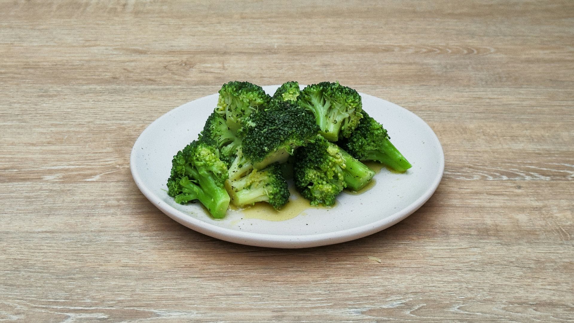 4. Brocoli cuit à la vapeur sans assaisonnement