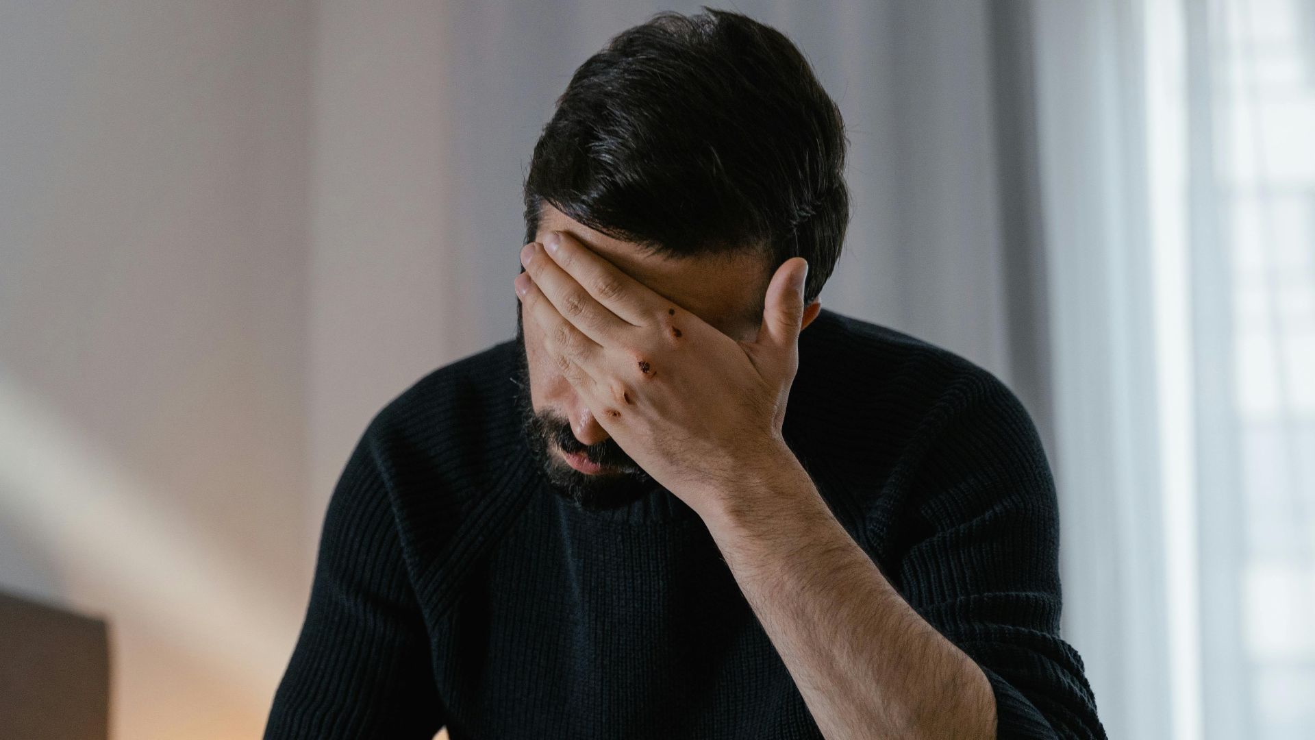 15. Voir son succès minimisé