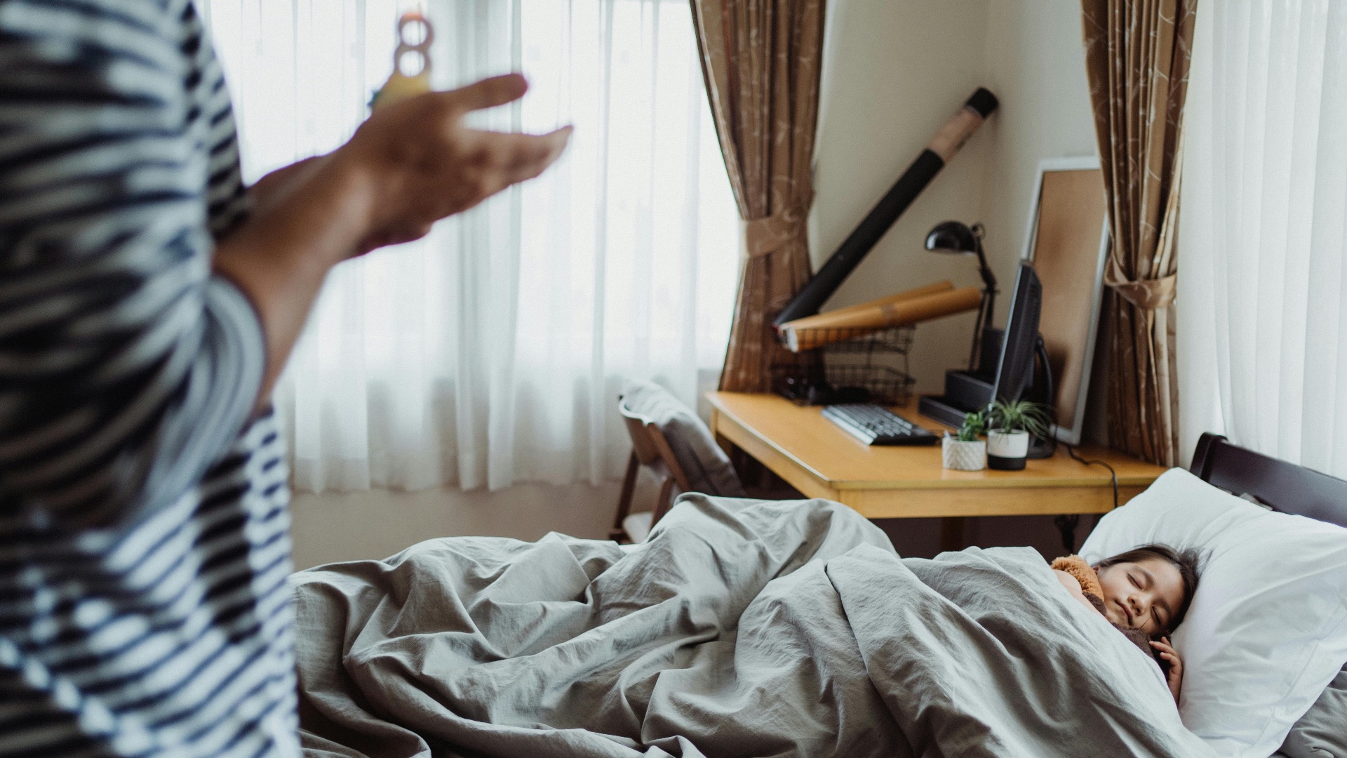 Les 10 pires façons de réveiller vos enfants pour l’école et 10 meilleures méthodes