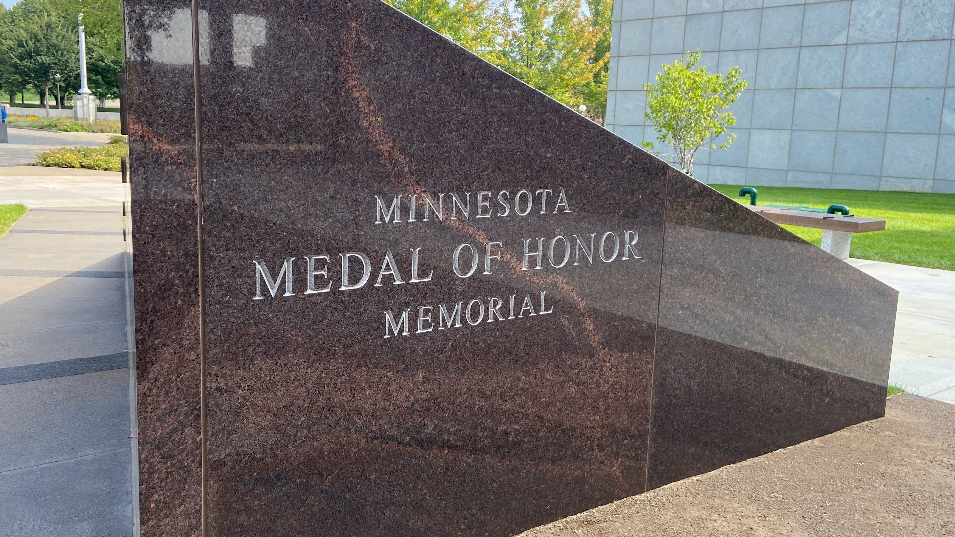 1. Médaille d'honneur