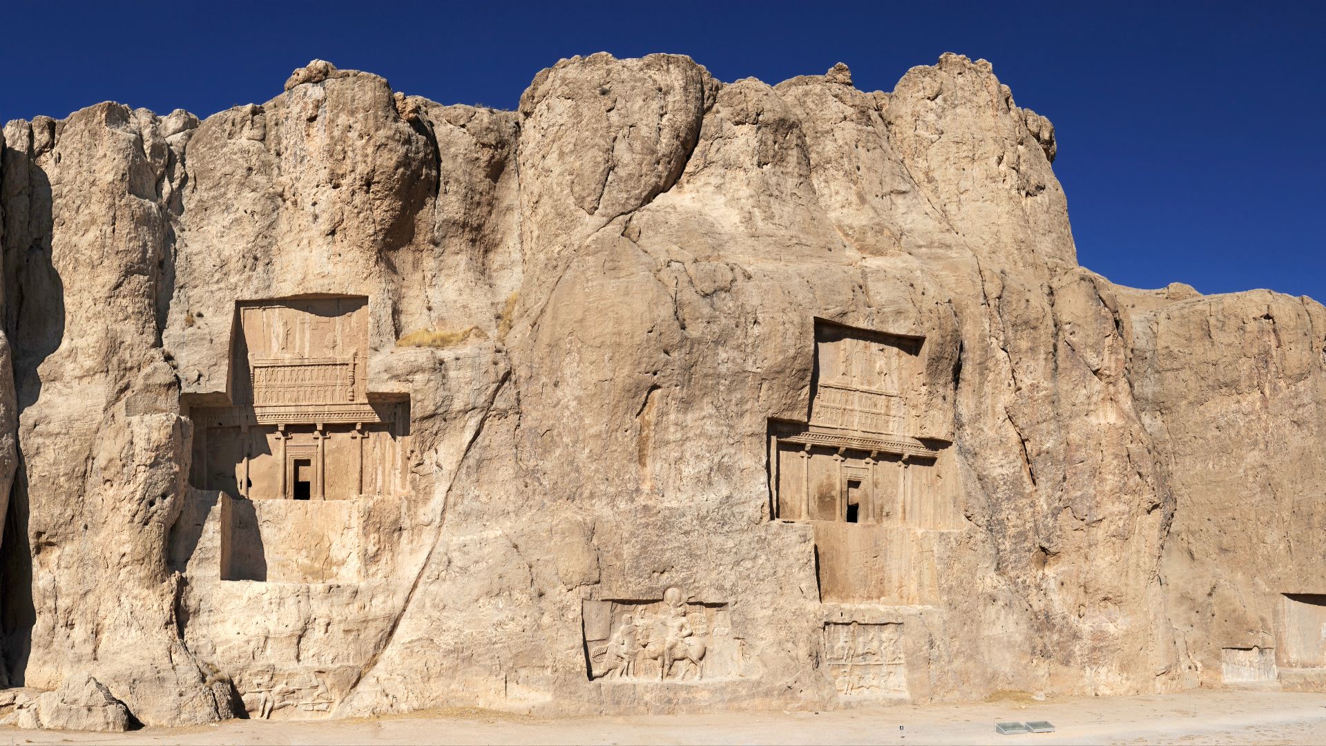 17. Naqsh-e Rostam
