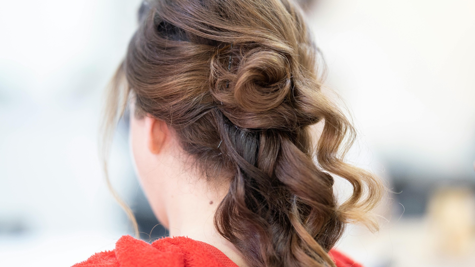 8. Optez pour une formule teintée adaptée à votre couleur de cheveux