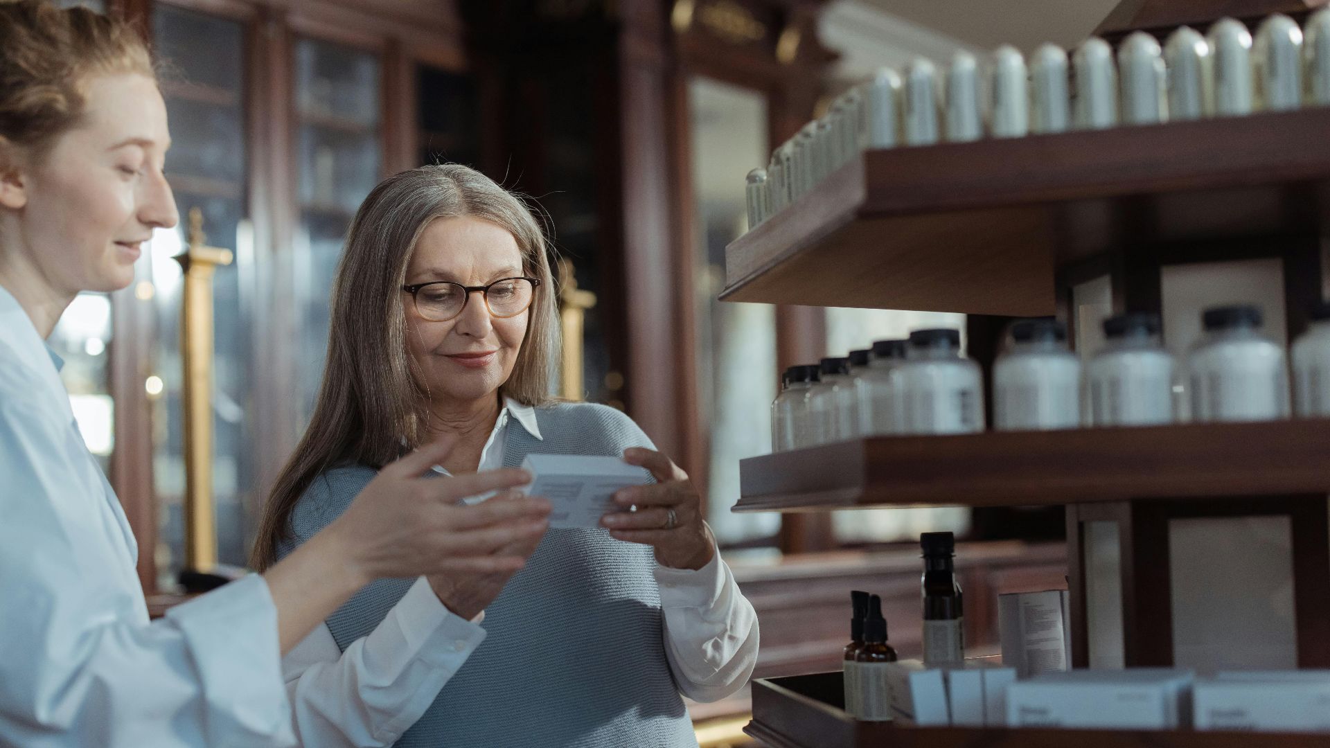 6. Des médicaments, des mouchoirs, et rien d'autre