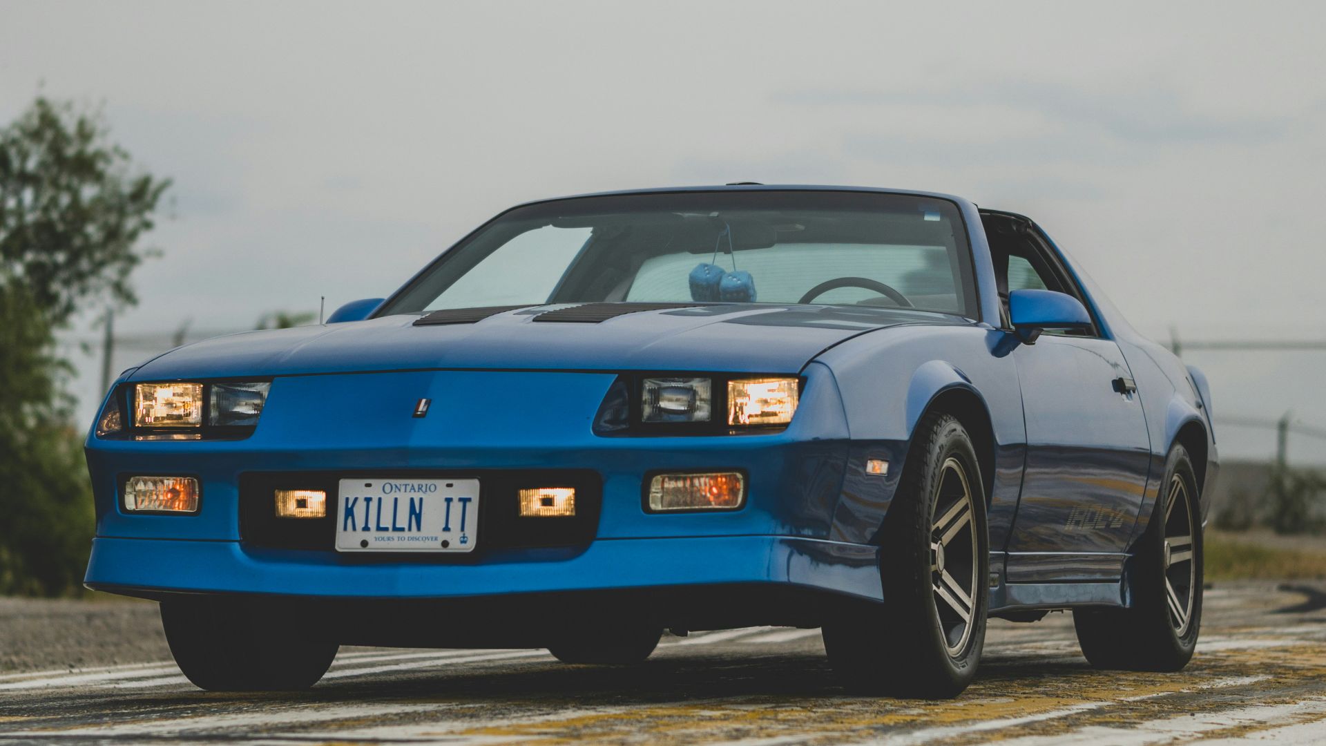 2. Chevrolet Camaro IROC-Z