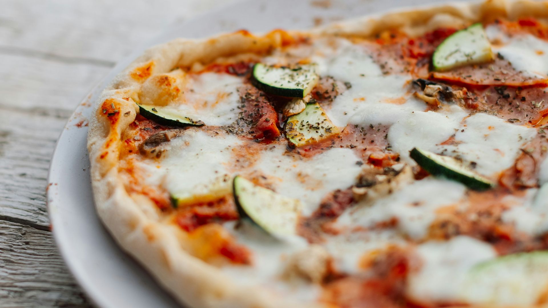 18. Assiette de snacks « Pita Pizza »