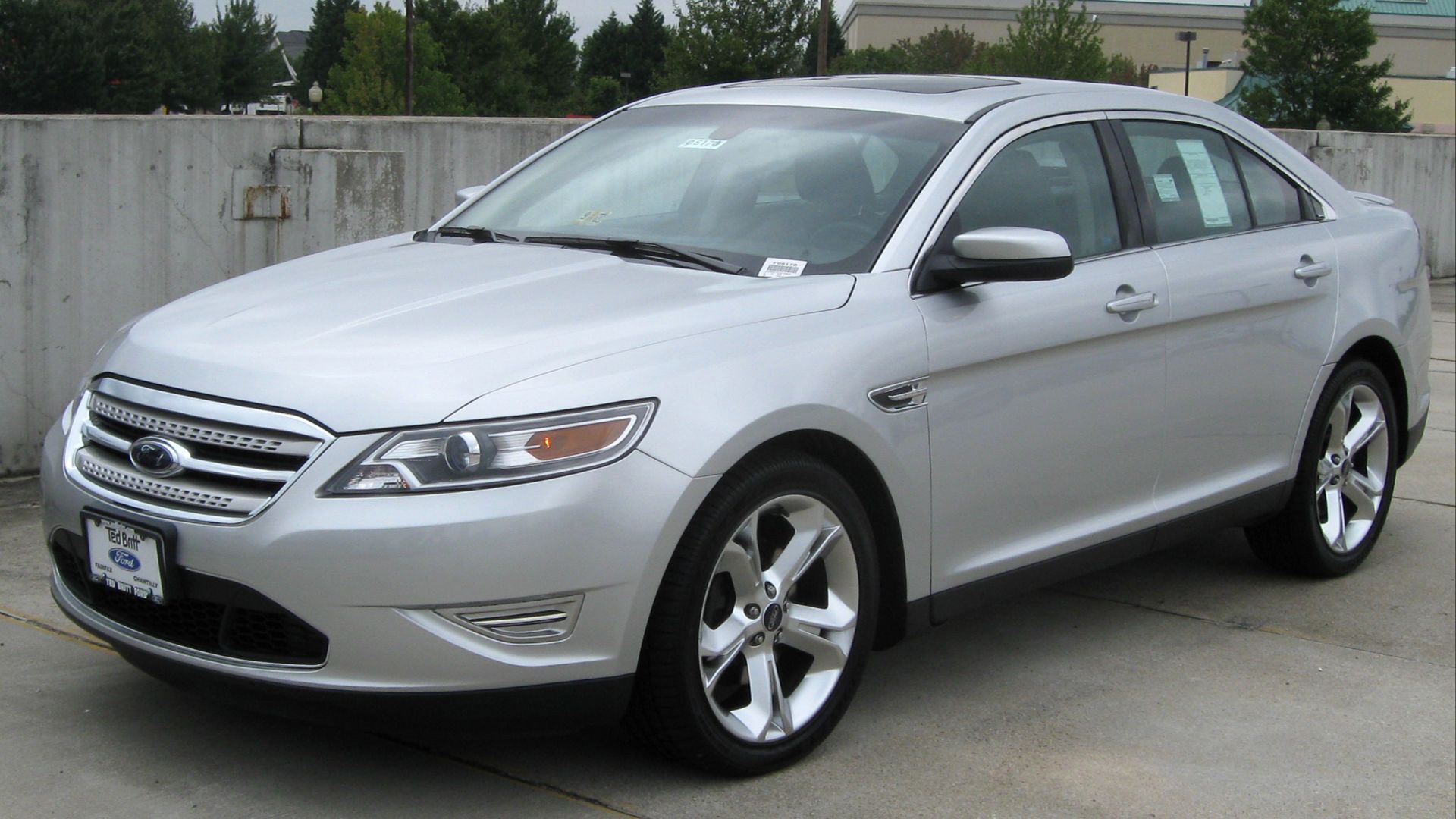 15. Ford Taurus SHO (première génération)