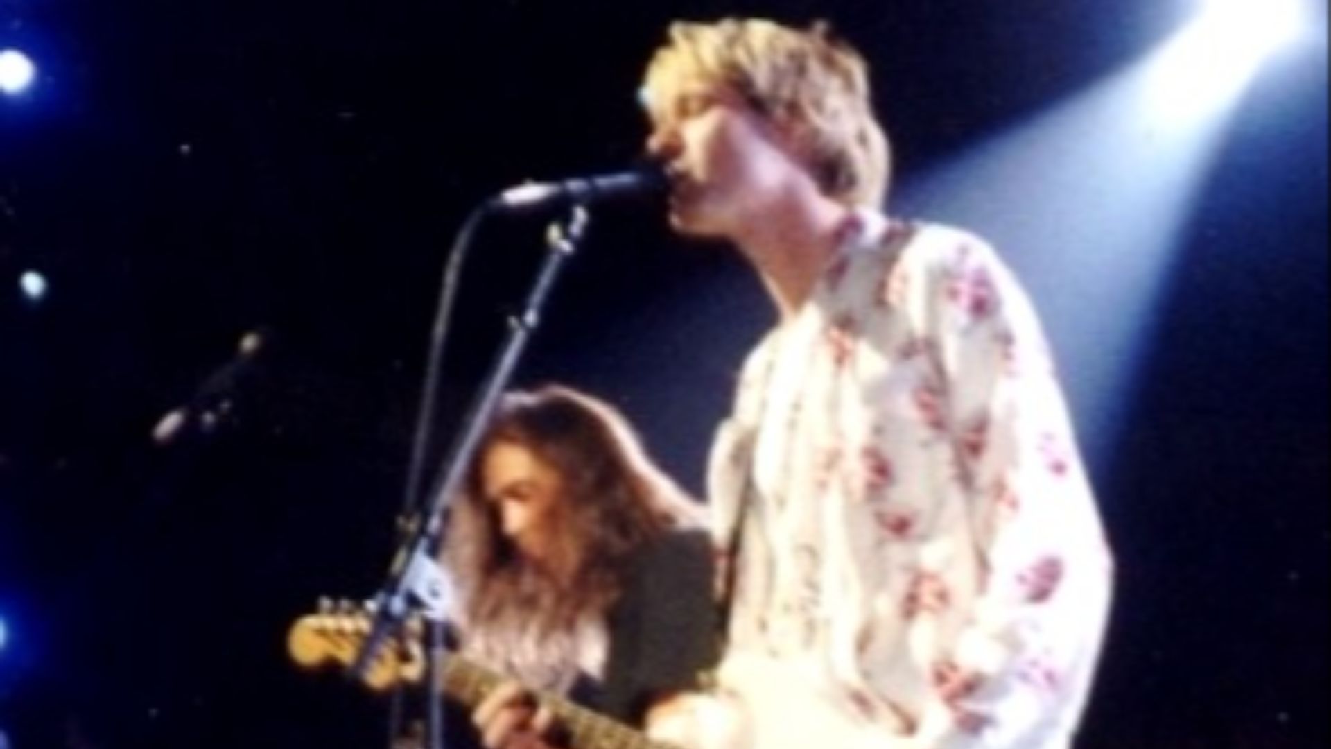 8. Guns N' Roses contre Nirvana