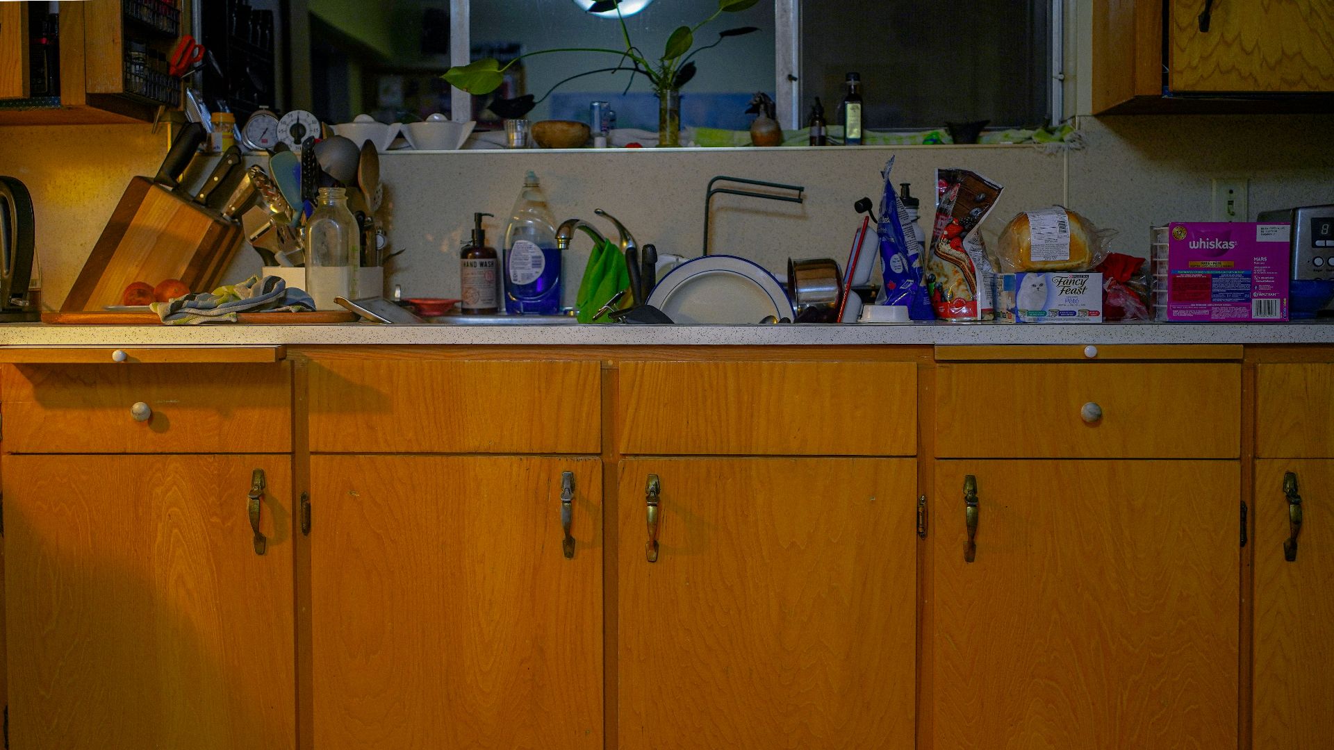 15. Plans de travail encombrés