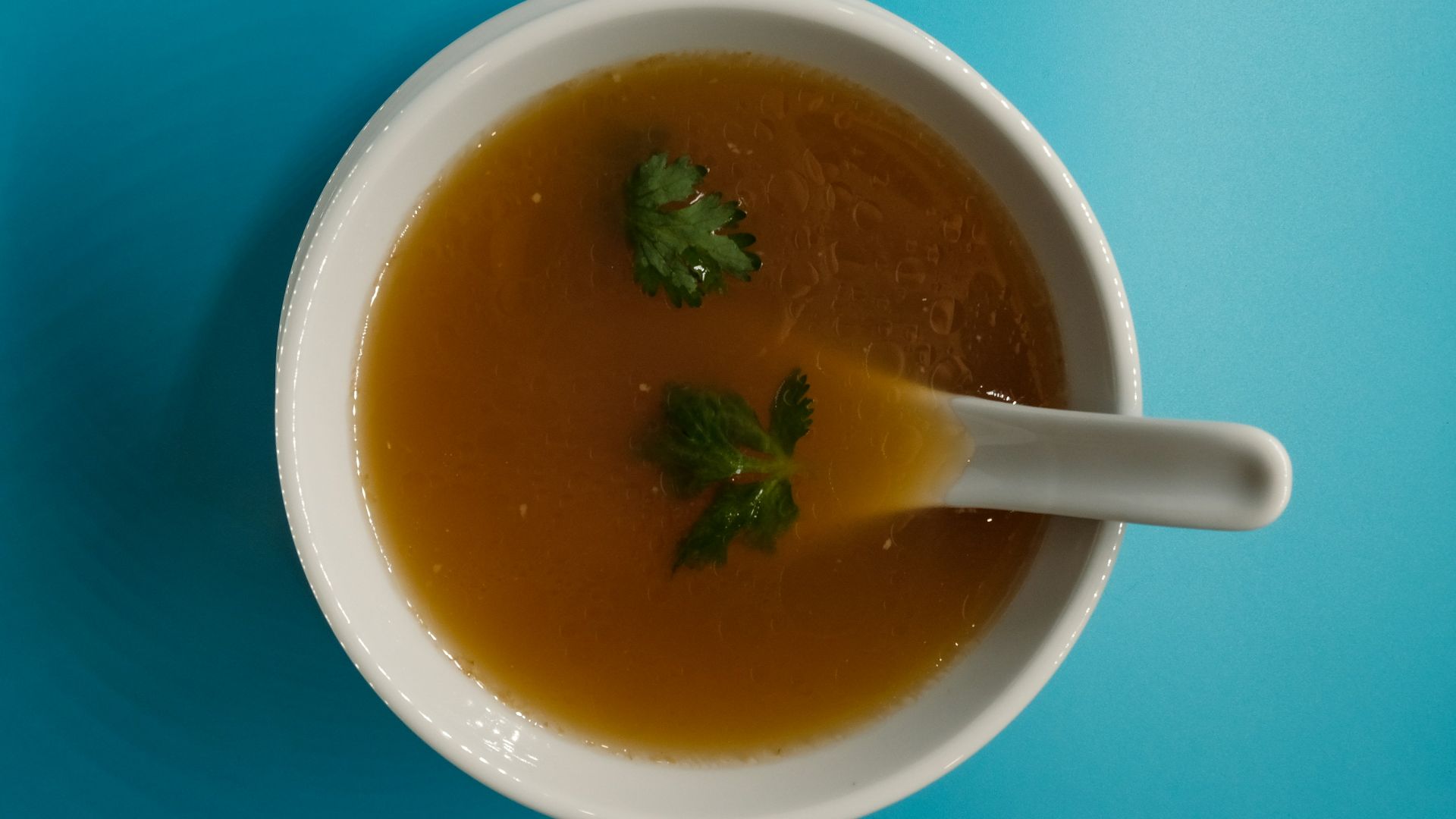 9. Bouillon d'os