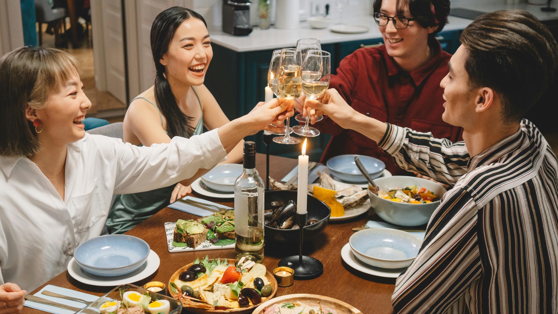 17. Il est devenu plus difficile de dîner en groupe