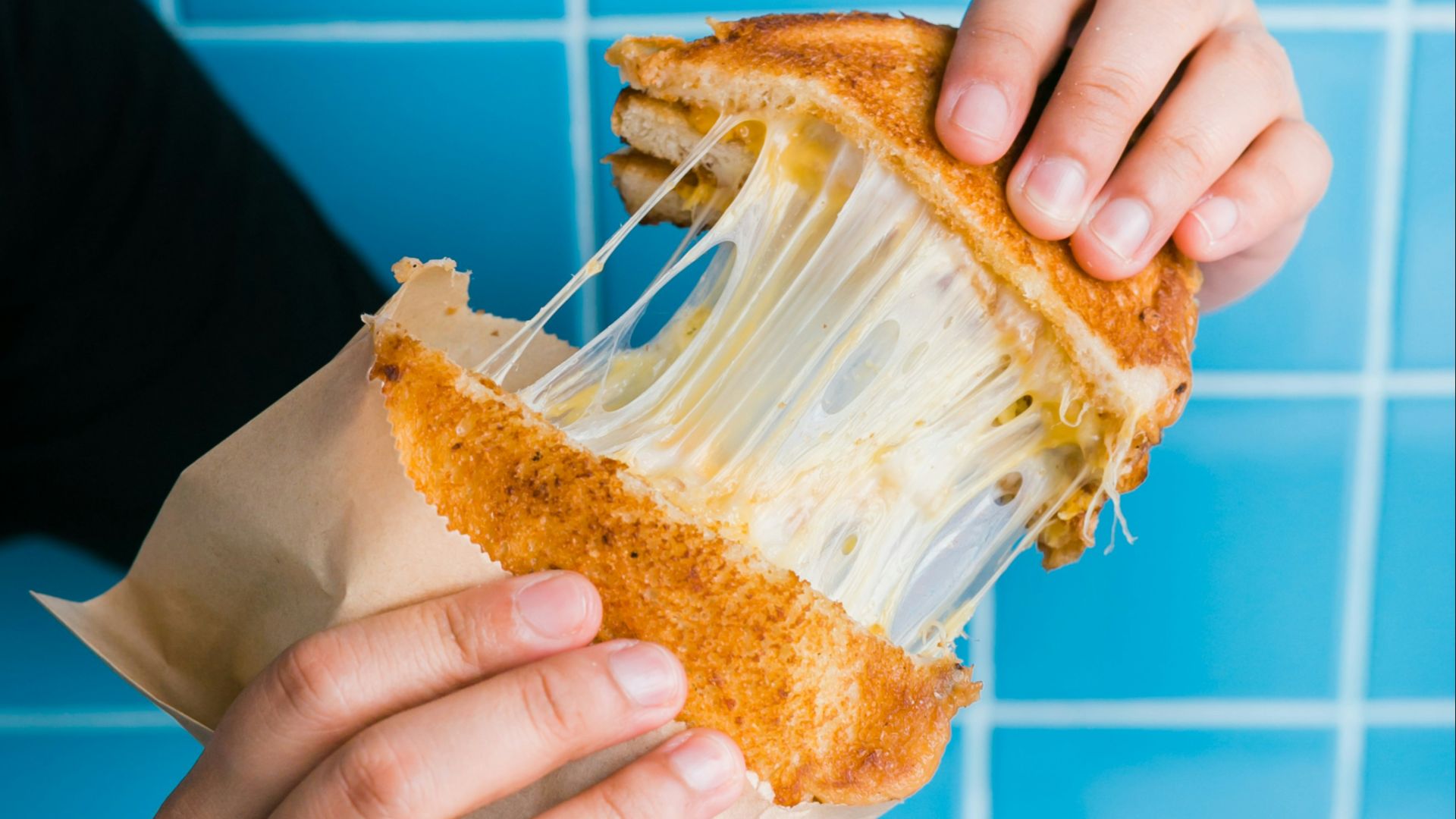 14. Sandwichs géants au fromage fondant