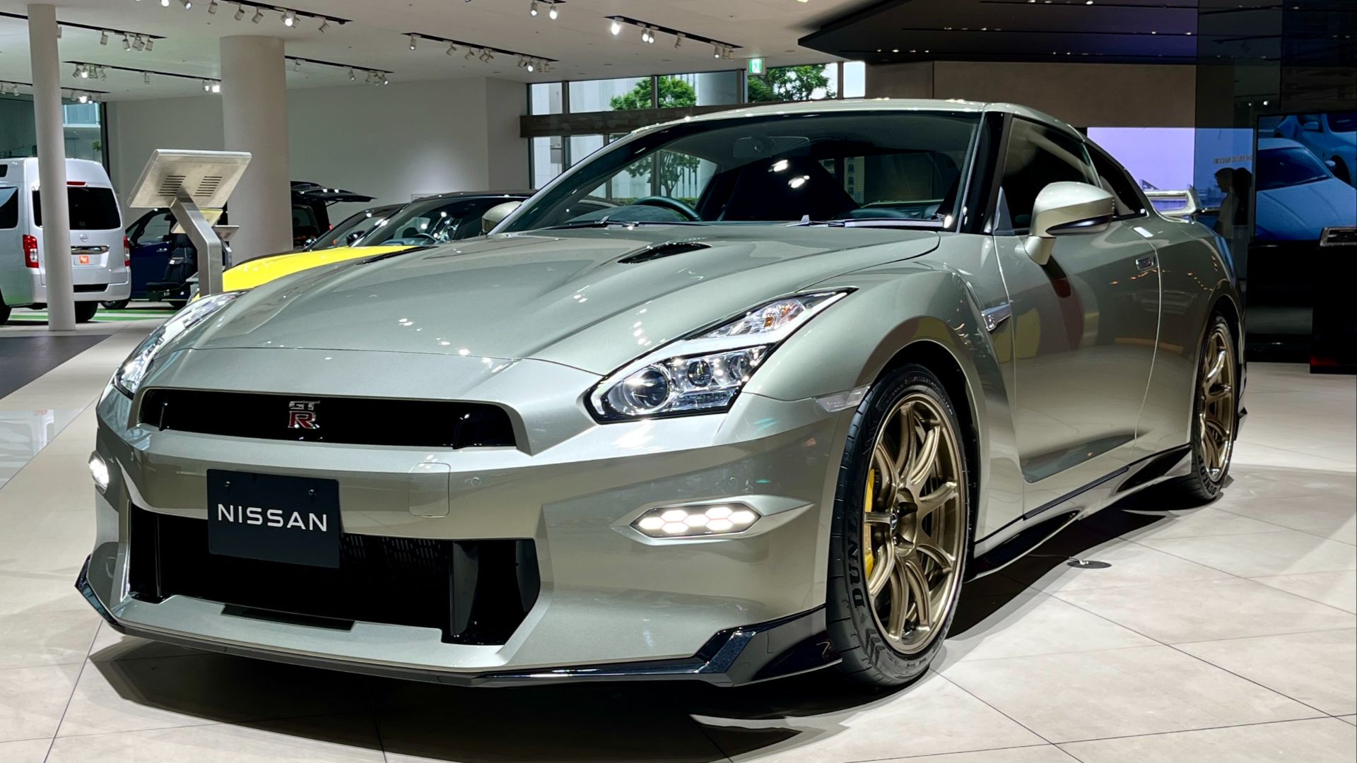 5. Nissan GT-R