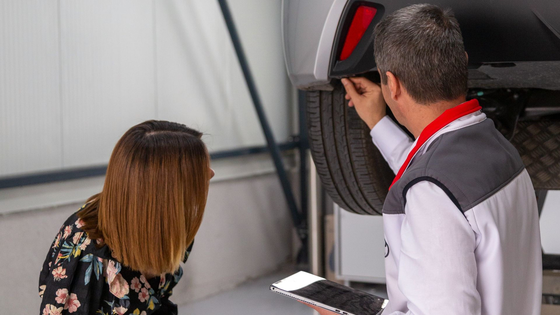 1. Ne pas effectuer l'inspection du véhicule avant le départ