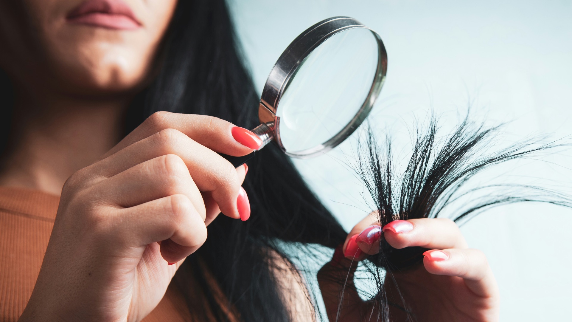 3. Vous constatez que vos cheveux cassent plus que d'habitude