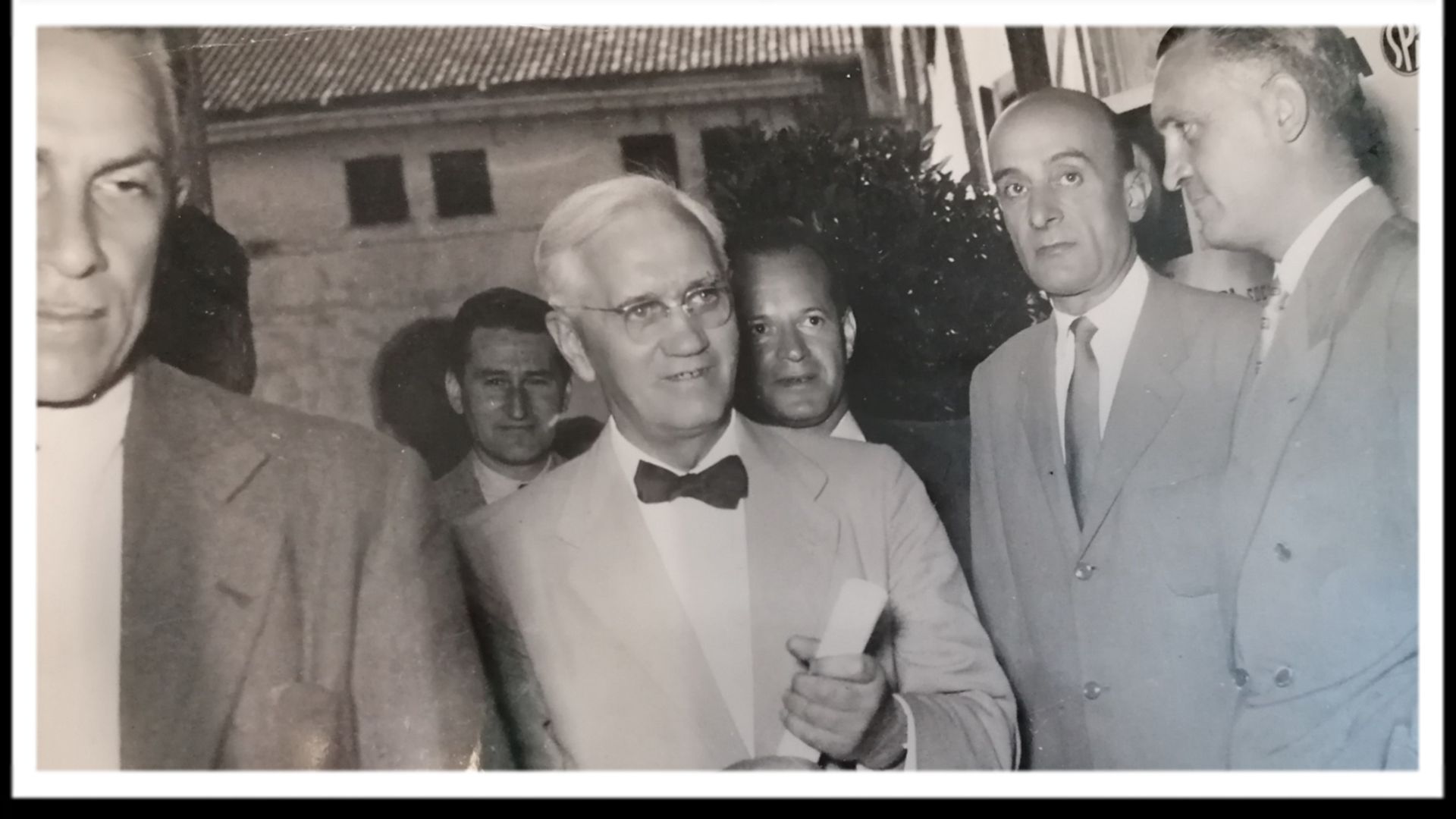 2. La découverte de la moisissure par Alexander Fleming