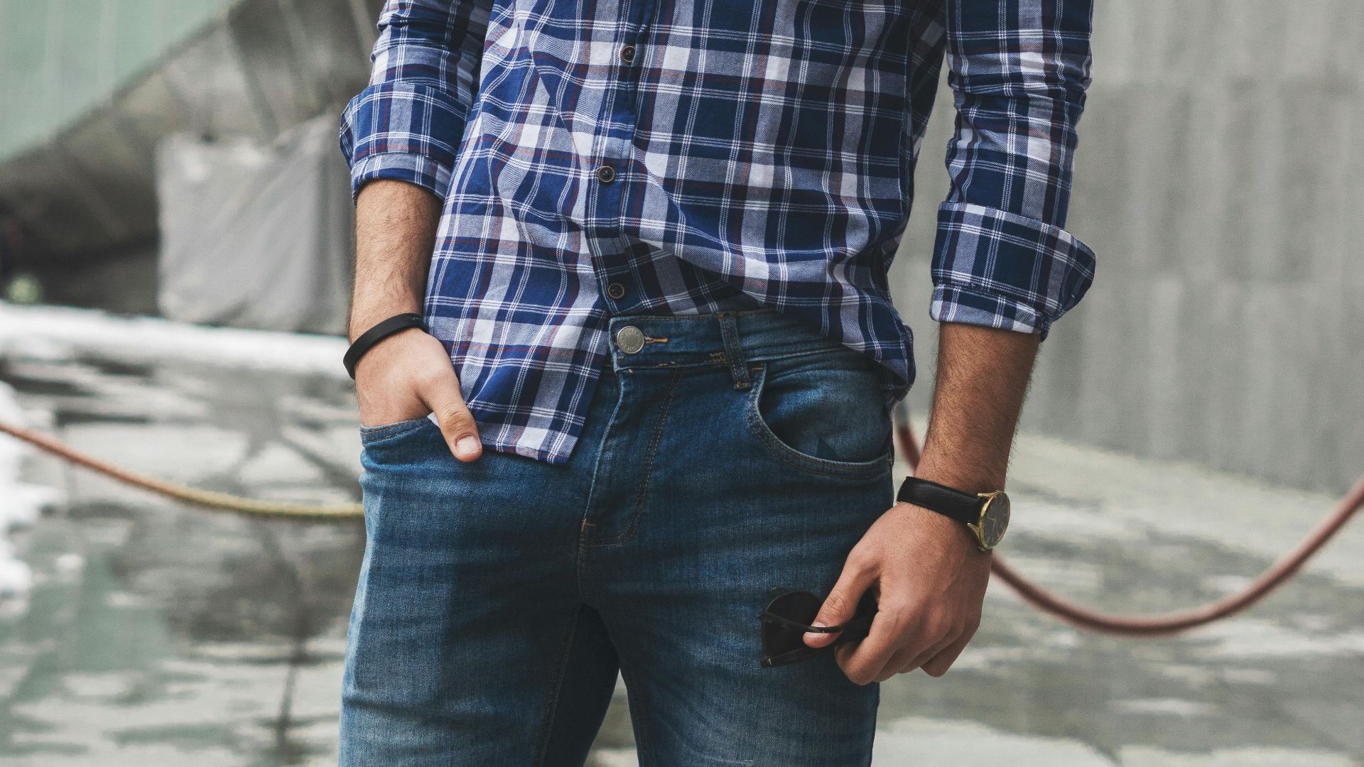 4. Essayez de rentrer partiellement votre chemise