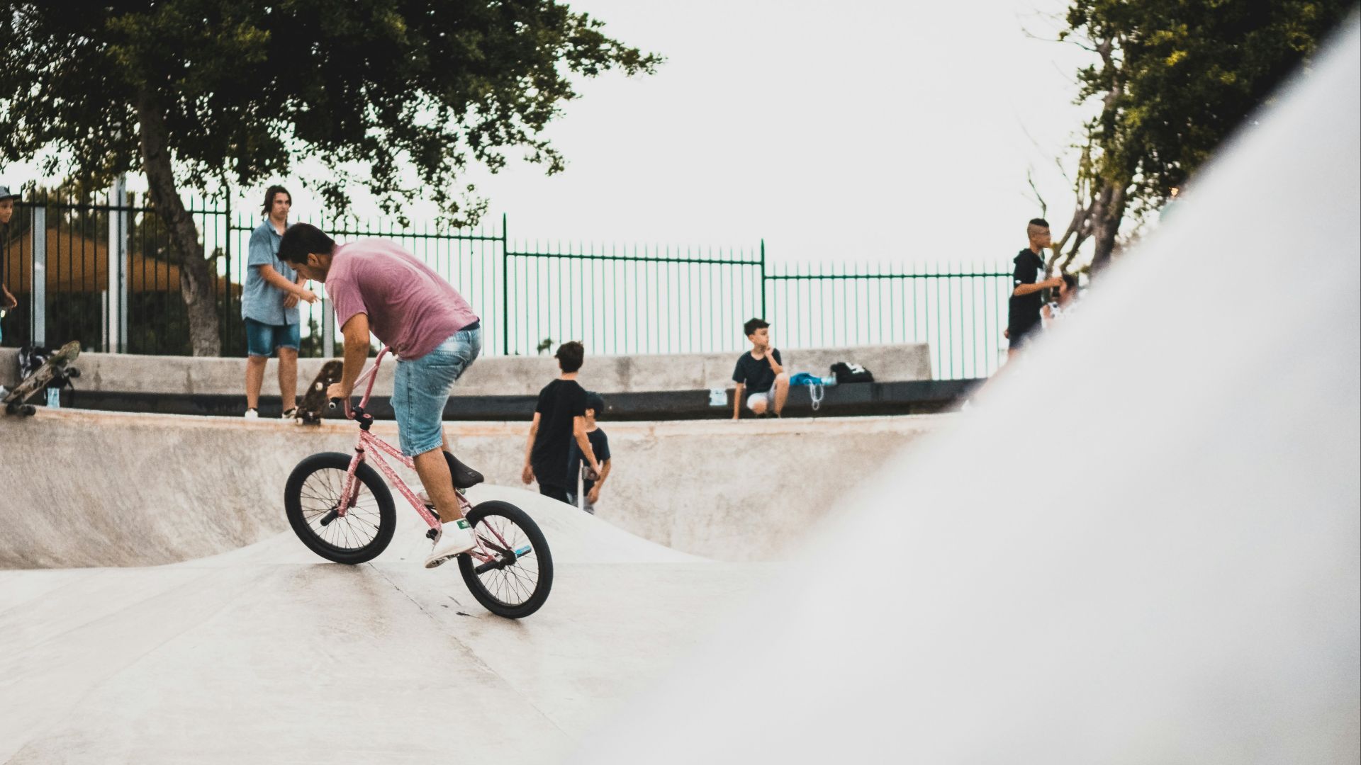 4. Construire des rampes pour vélos à partir de bois de récupération