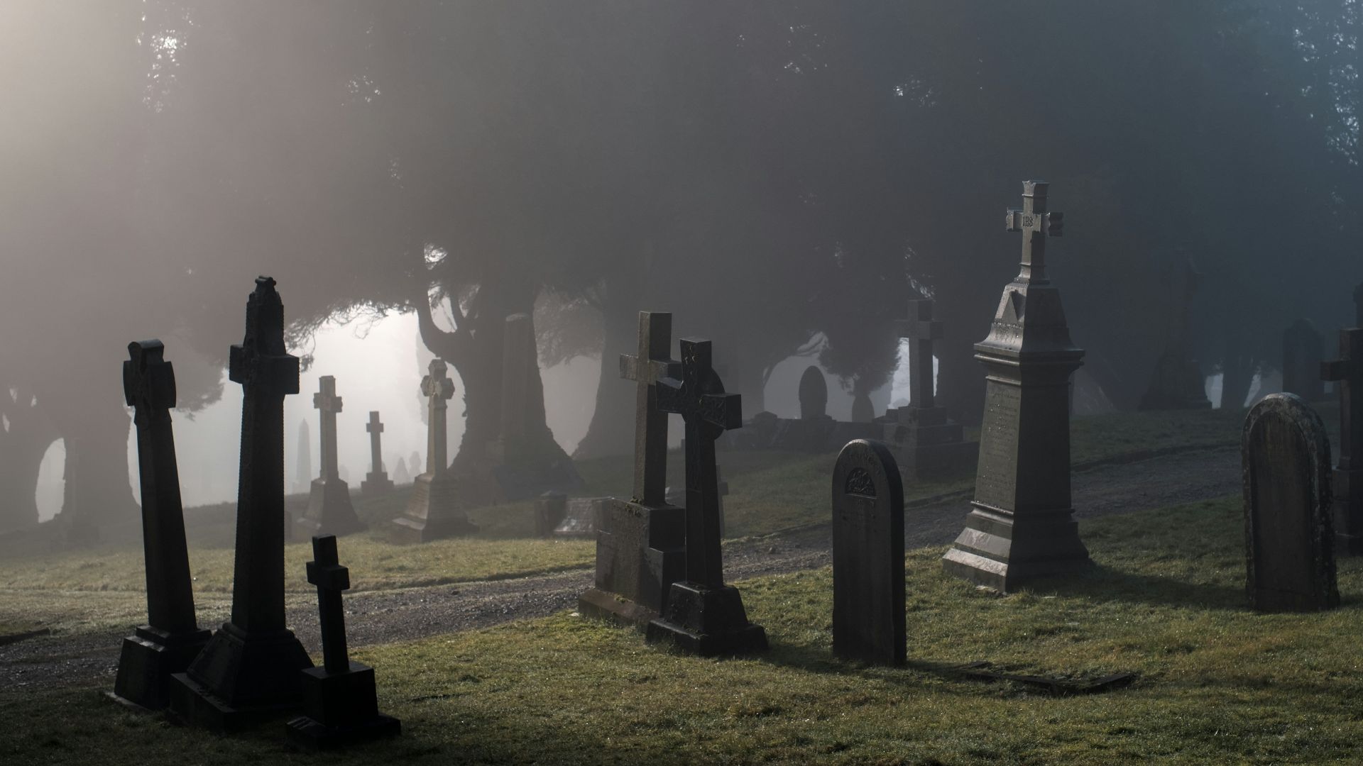 16. Sir Robert Naunton