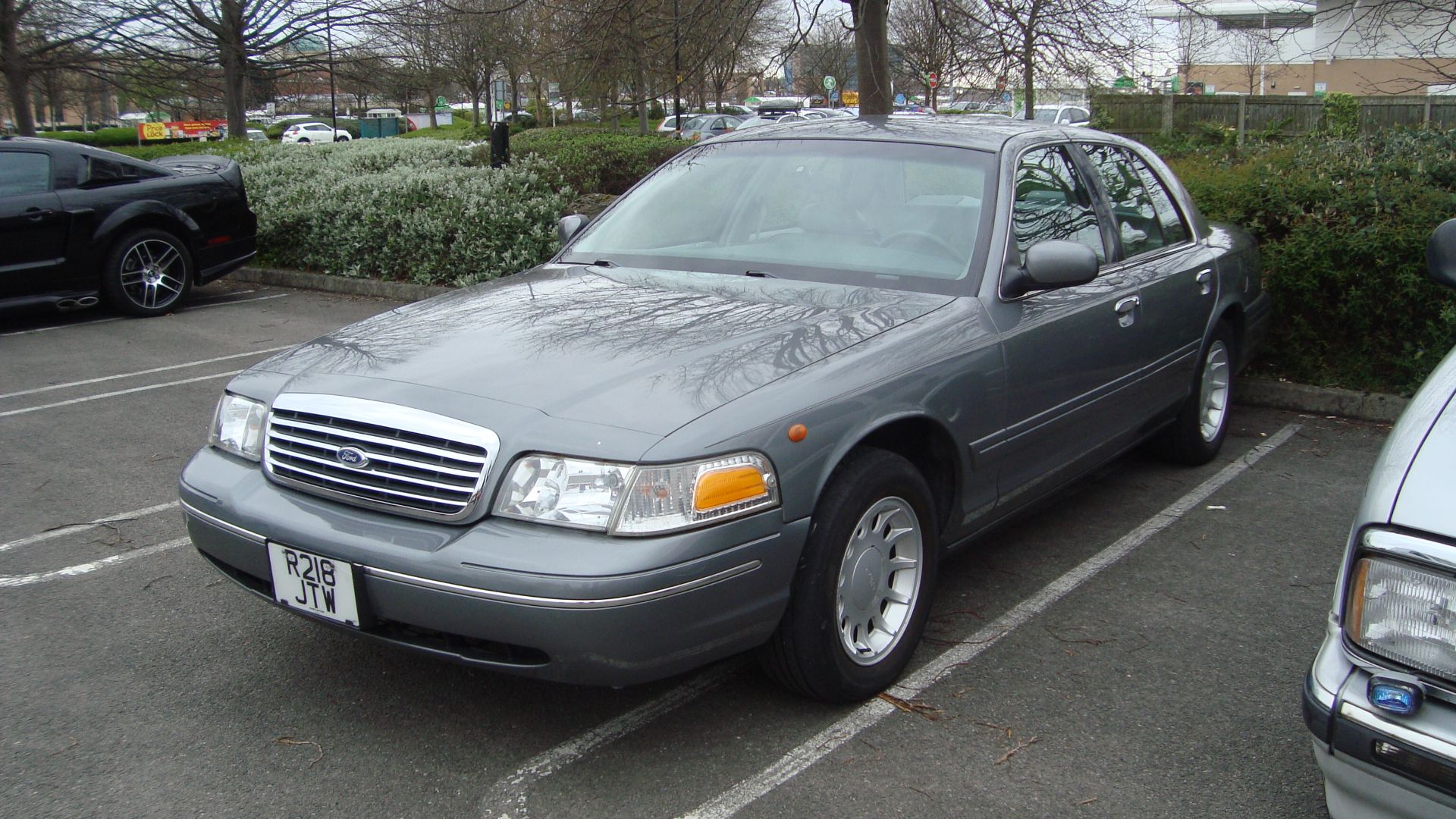 8. Ford Crown Victoria