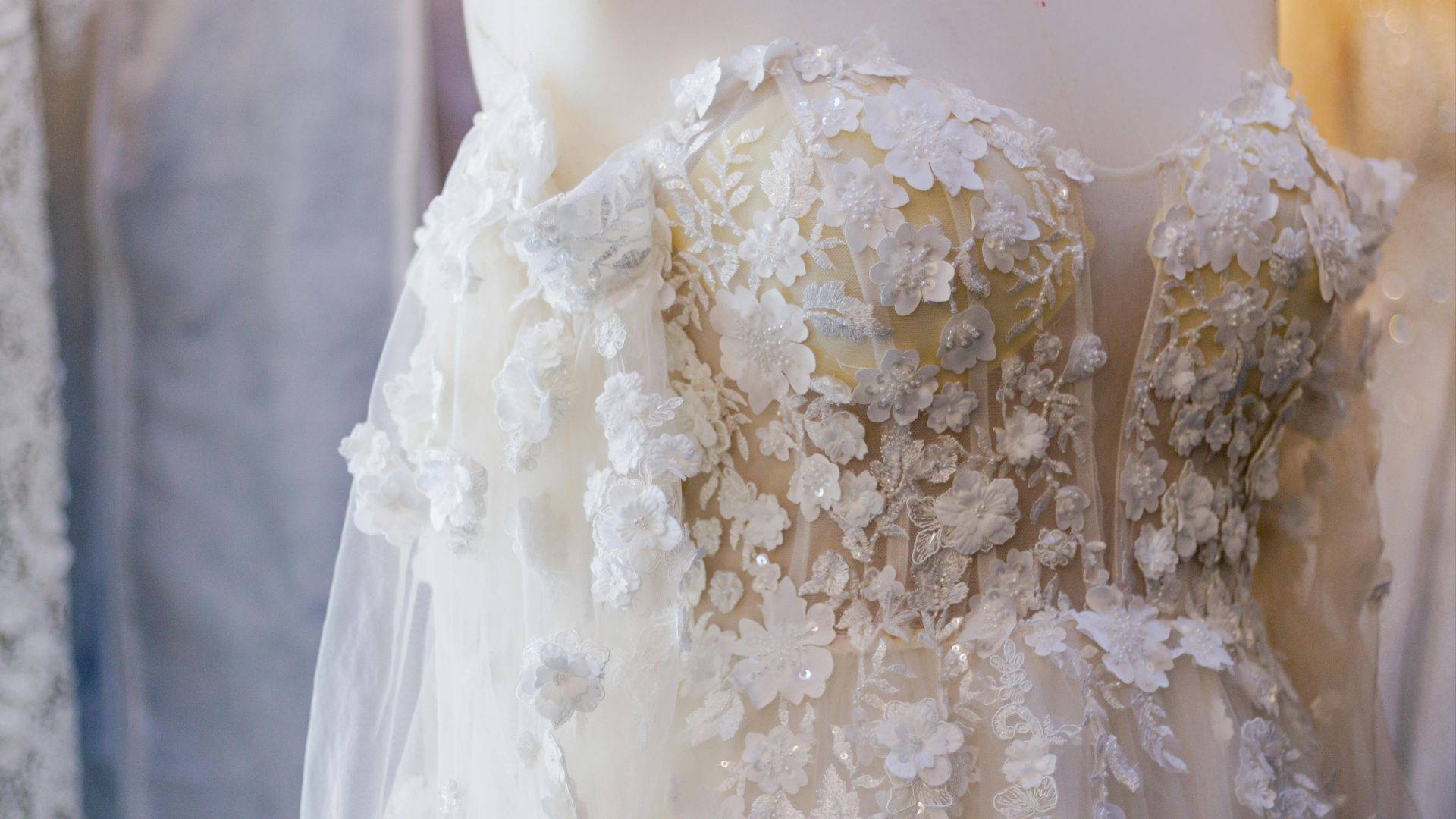 3. Broderie à ourlet caché