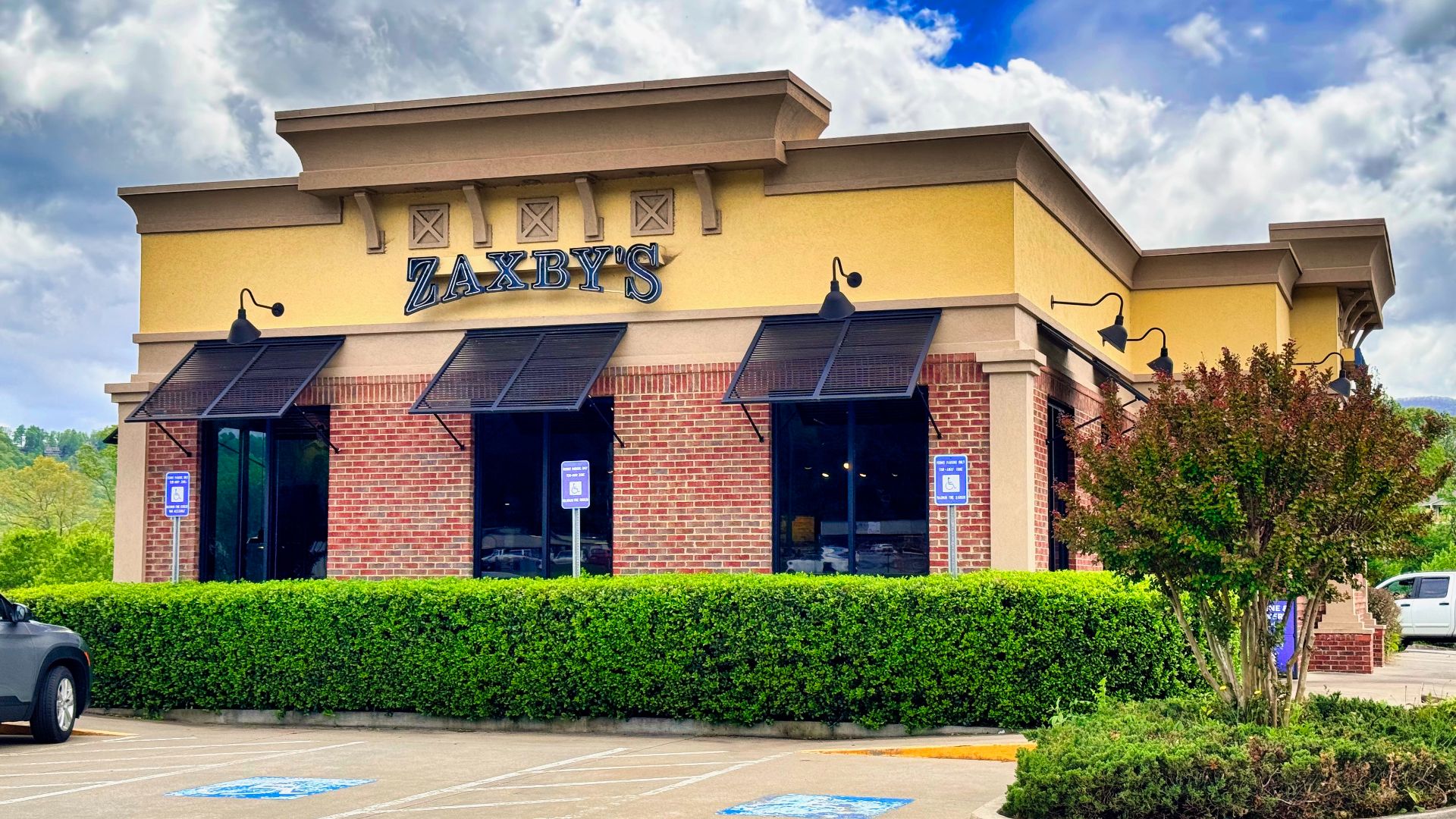 6. Zaxby’s