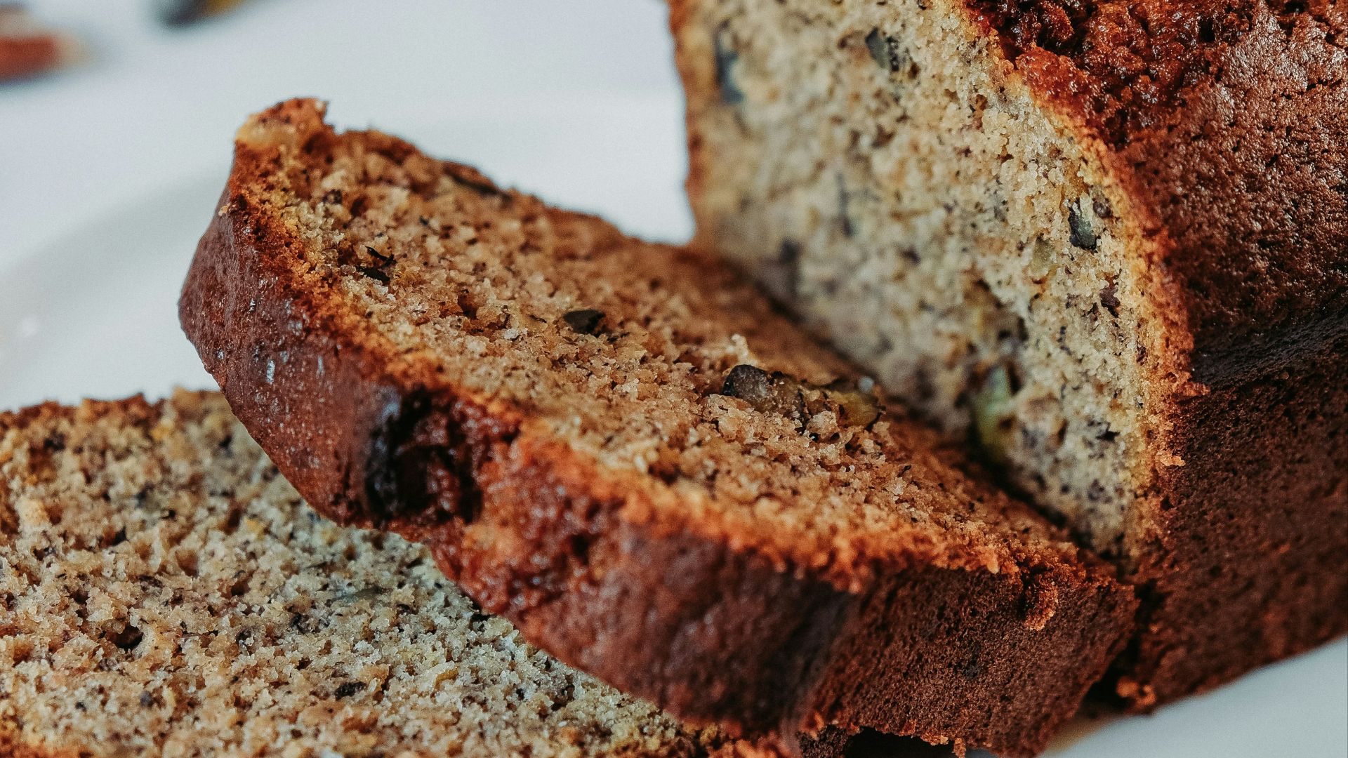 14. Pain à la banane ou muffins chauds