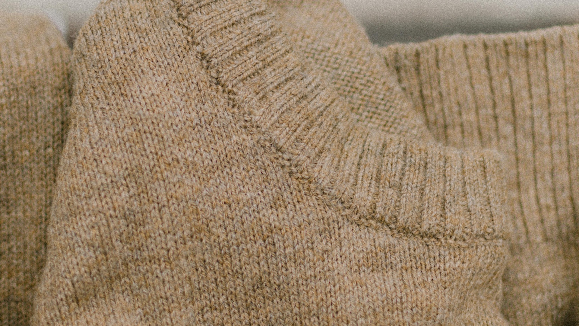 9. Vêtements en maille très pelucheux