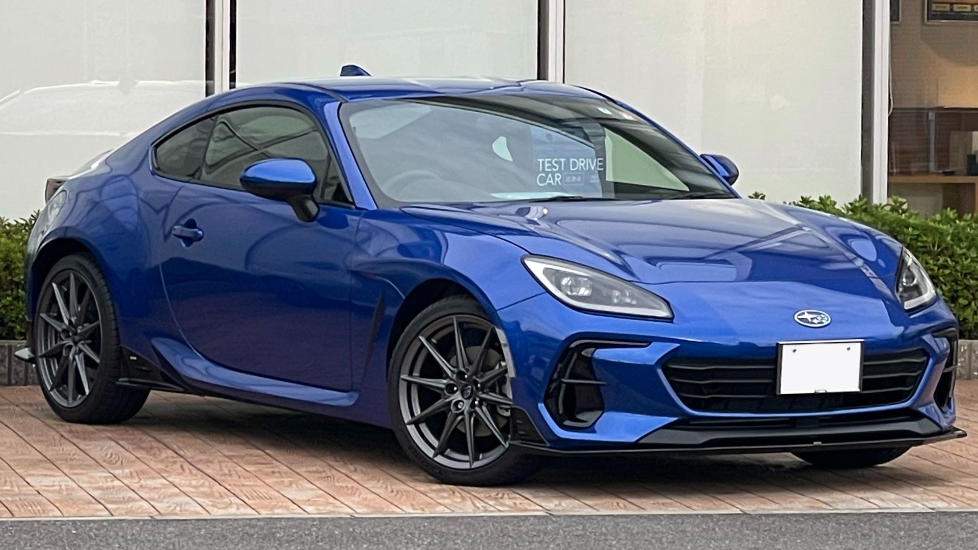 16. Le coupé du conducteur (Subaru BRZ)