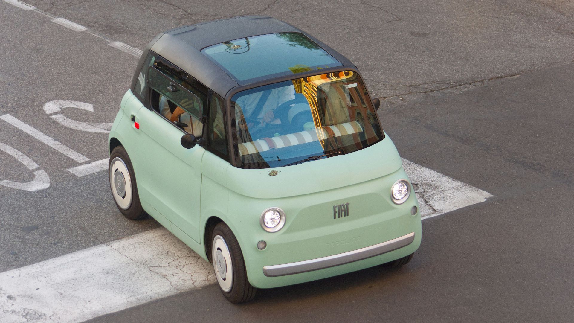 14. Fiat 500e