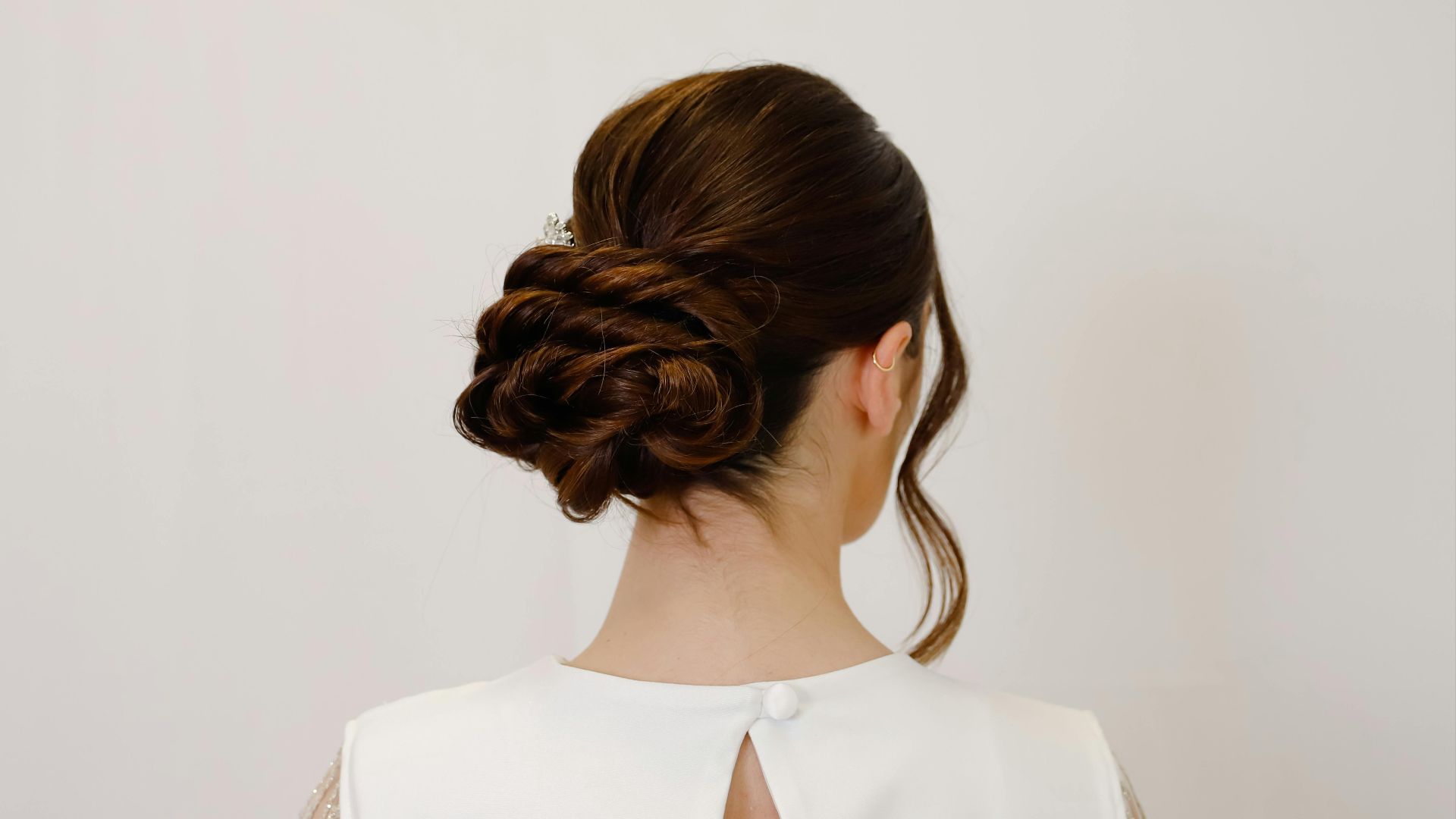 11. Chignon torsadé