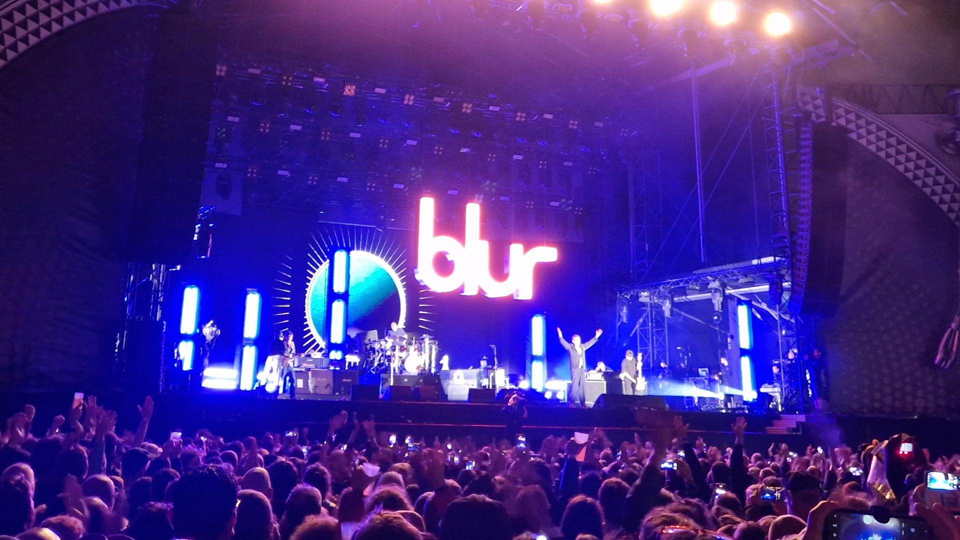 4. Blur contre Oasis