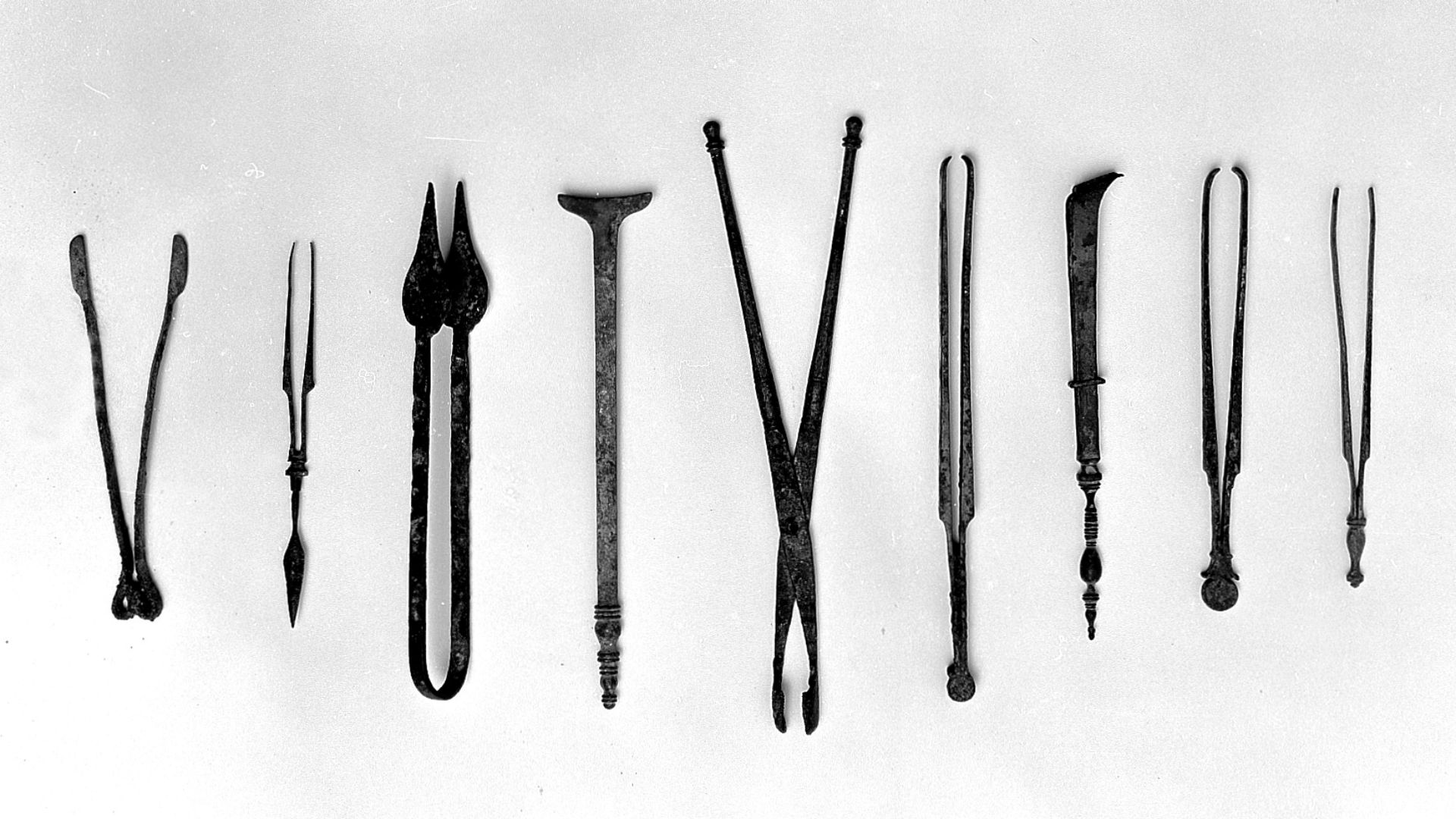 12. Instruments chirurgicaux romains