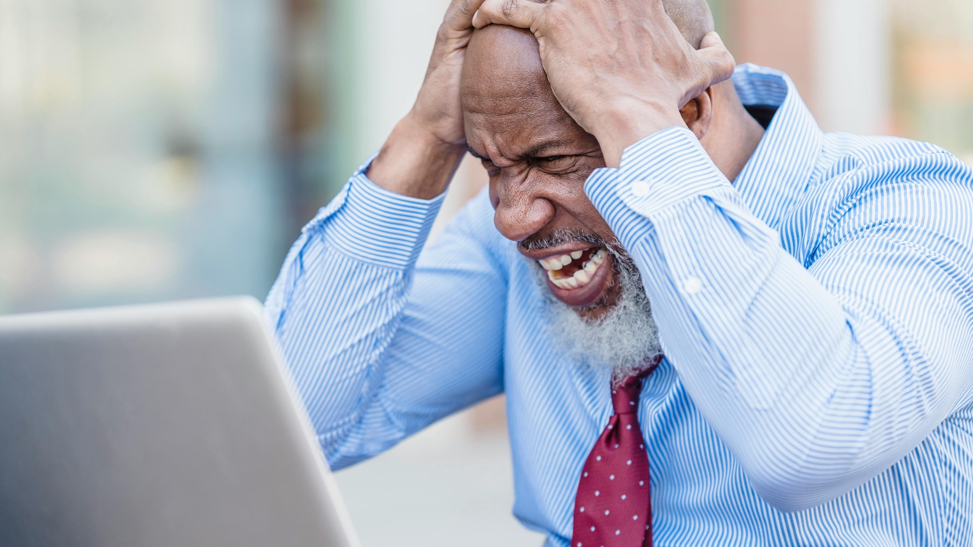 10 façons dont l’IA transforme le processus de recrutement et 10 raisons pour lesquelles les demandeurs d’emploi sont frustrés