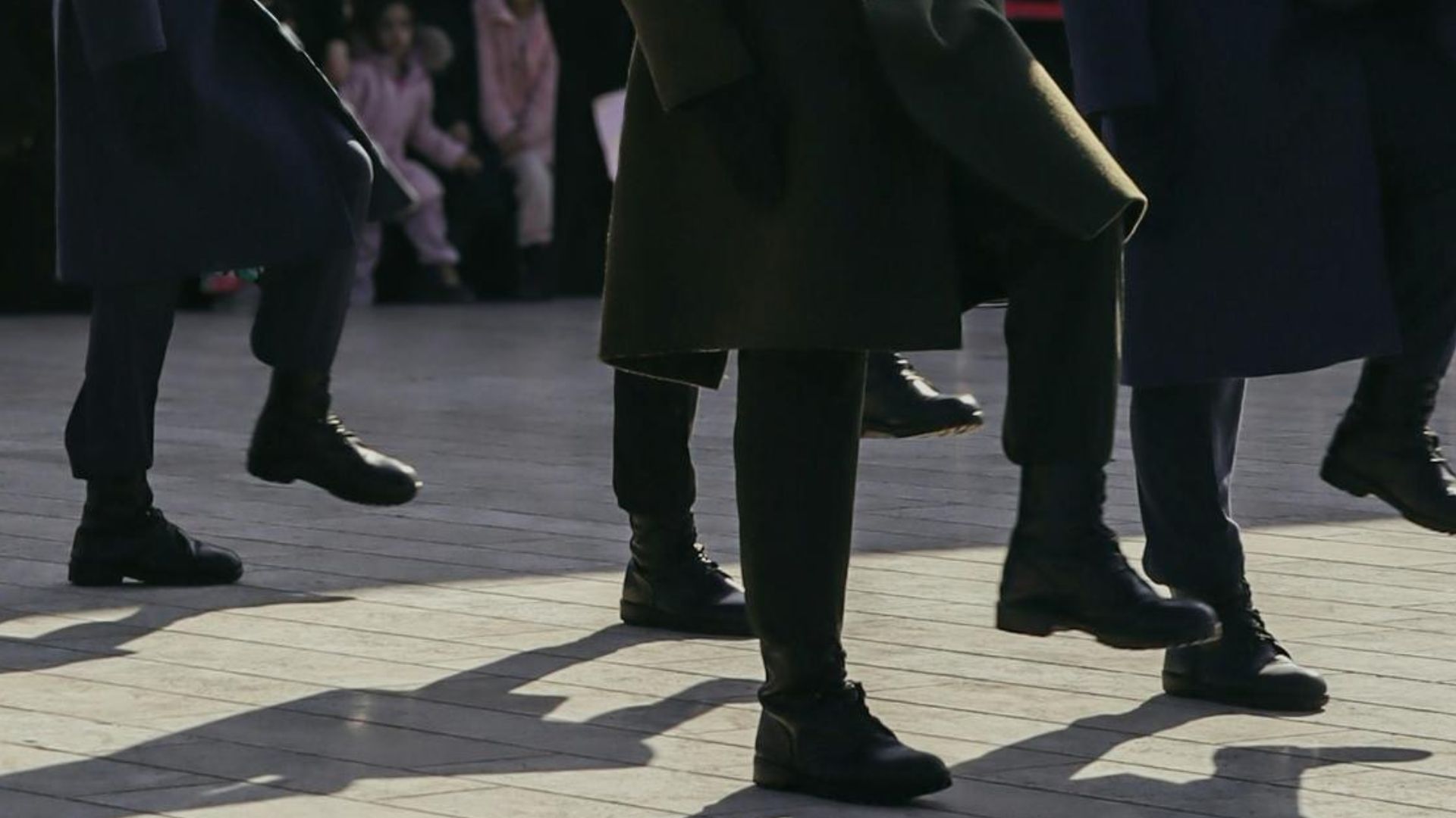 4. Marcher sur place