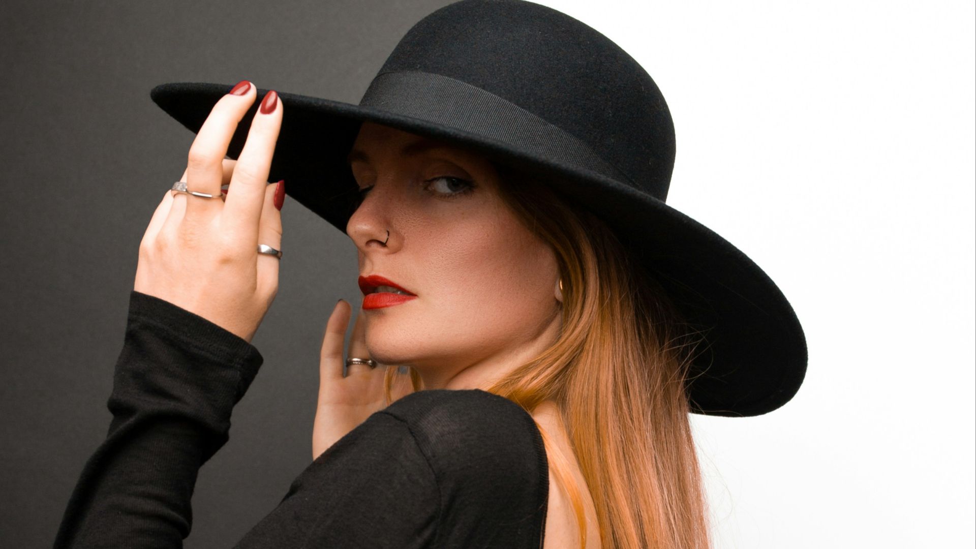 10 prénoms féminins que les hommes trouvent chics et 10 qu’ils trouvent extravagants