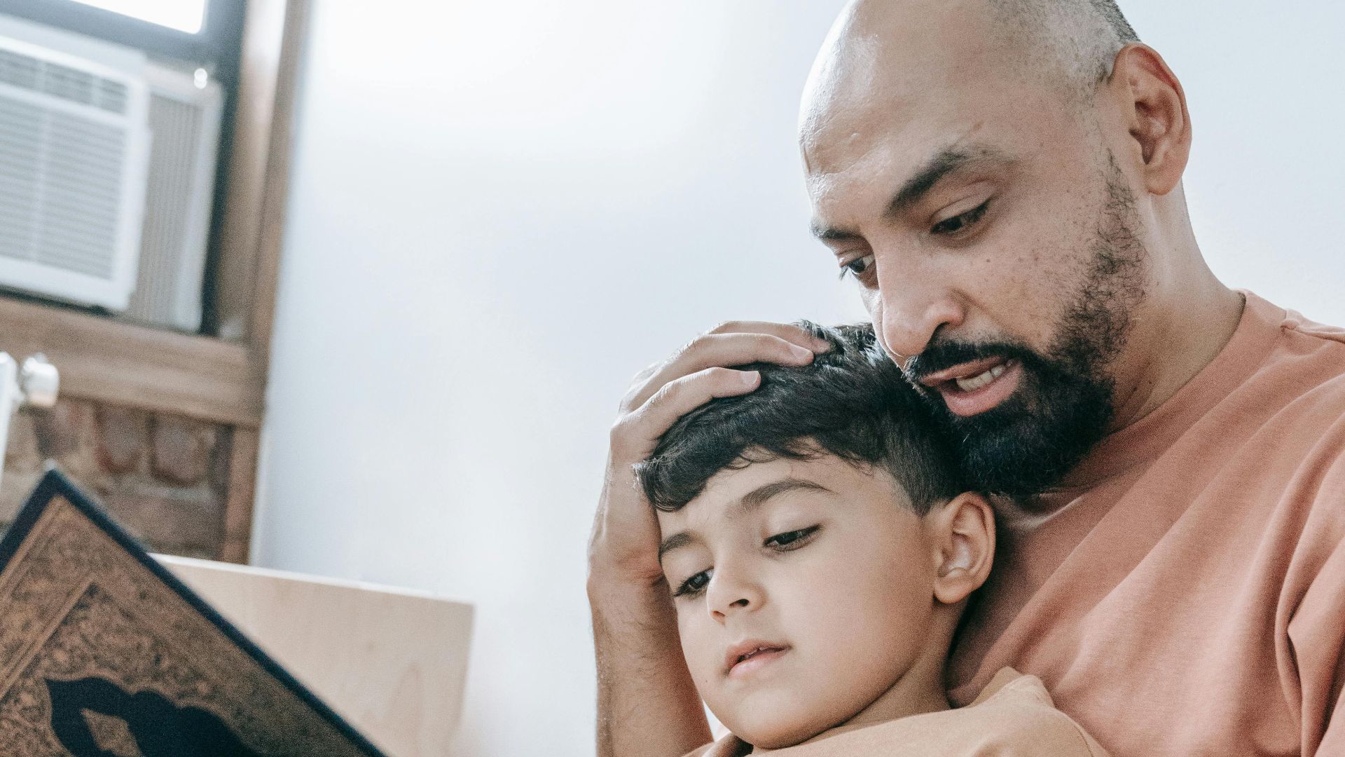 18. Ils parlent de la façon dont ils se distinguent des « autres parents »