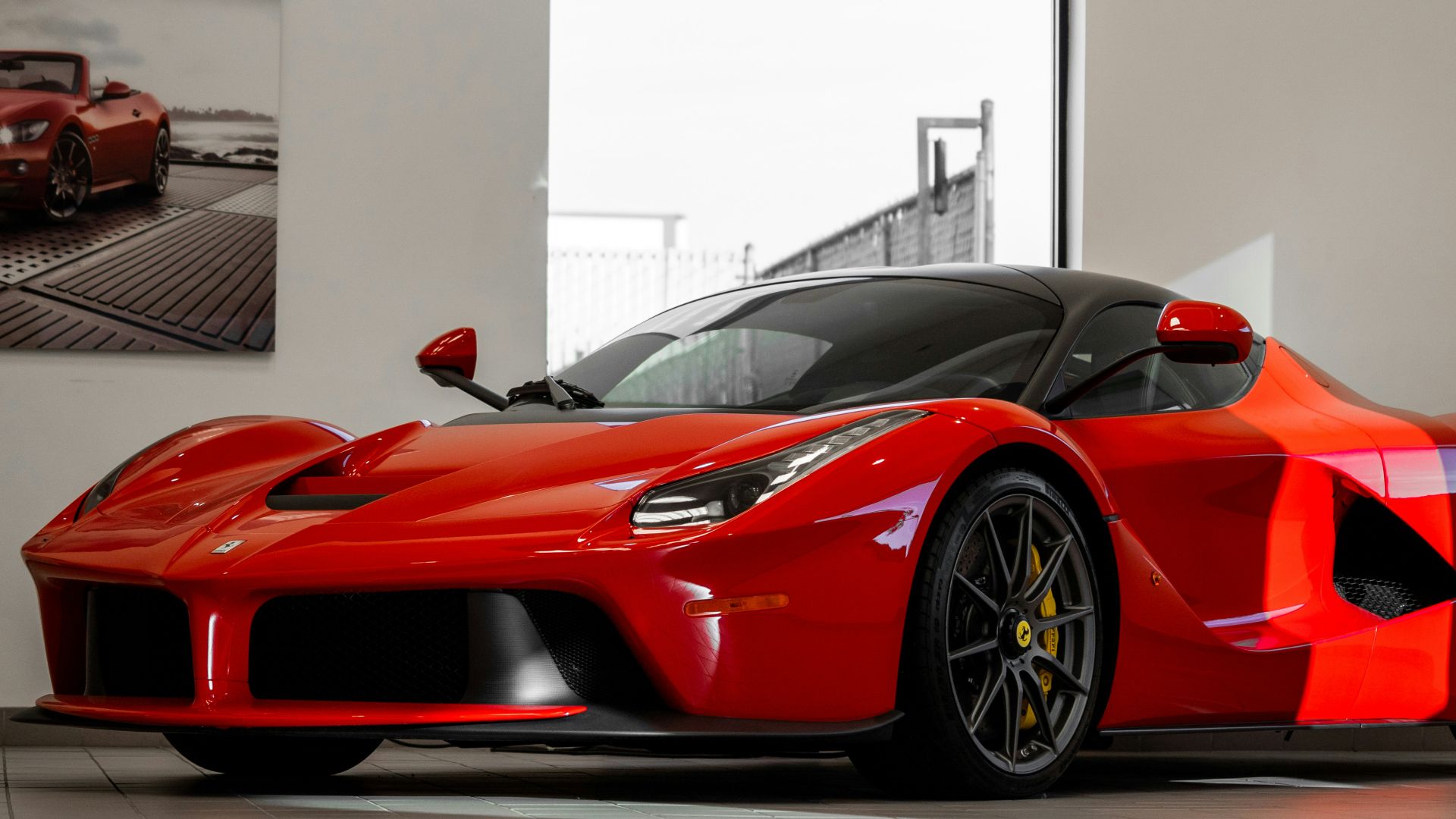 18. Les funérailles de Sandra West en Ferrari