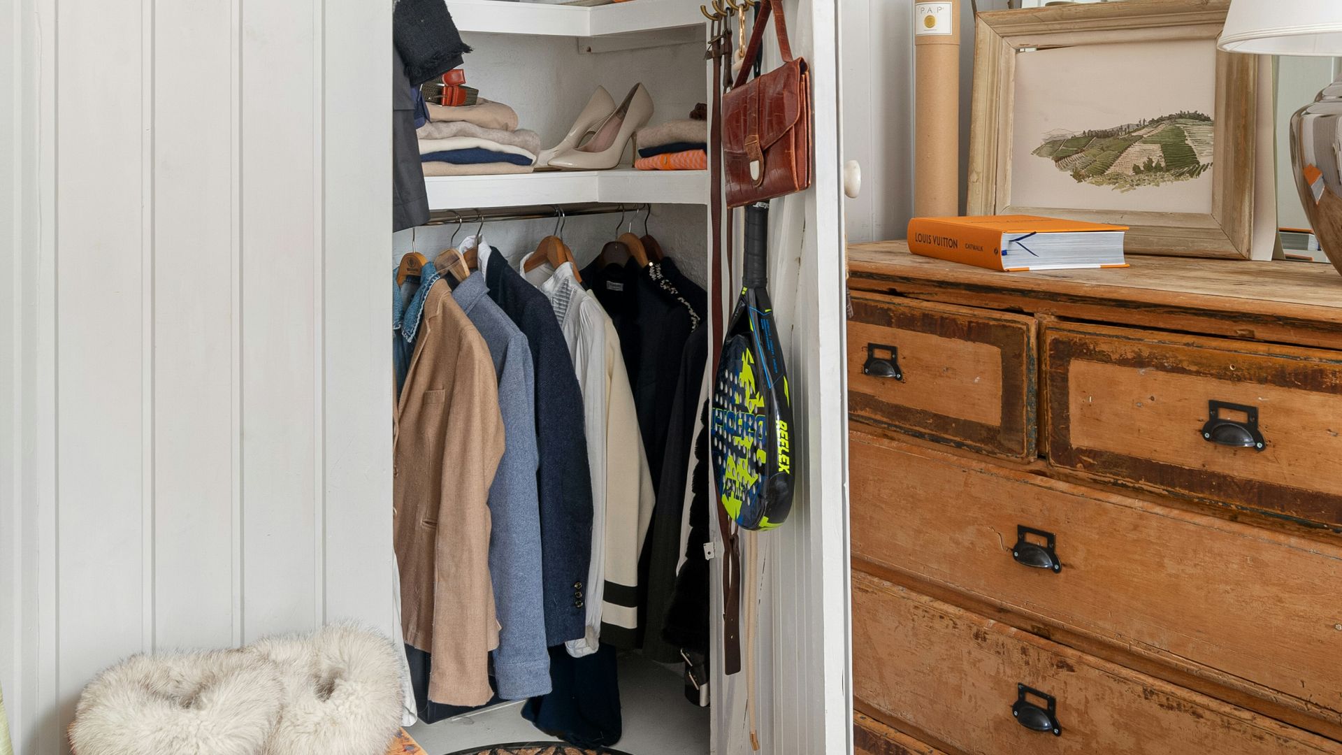 11. Envisagez une commode