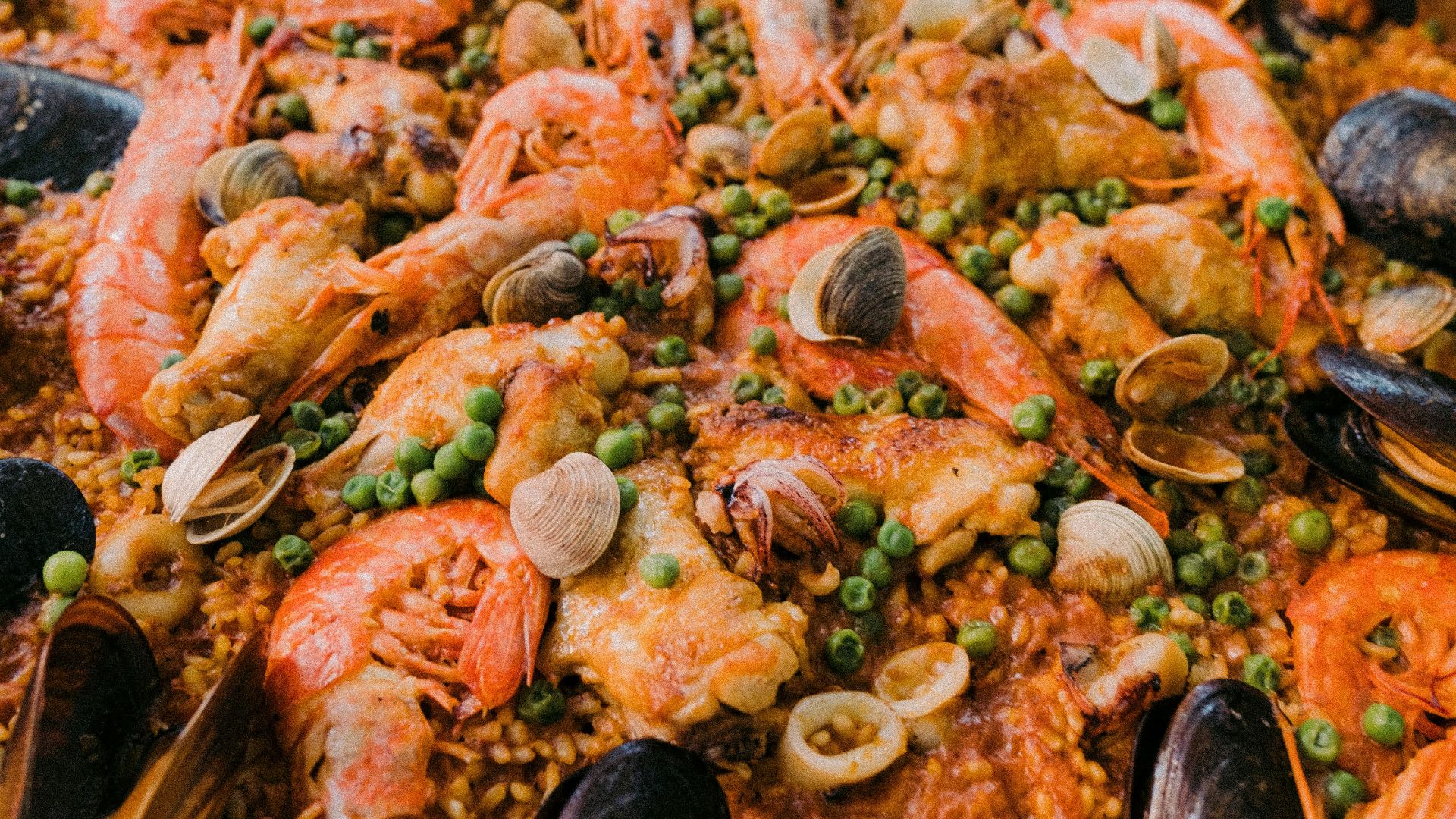 10. Barcelone, Espagne – Paella