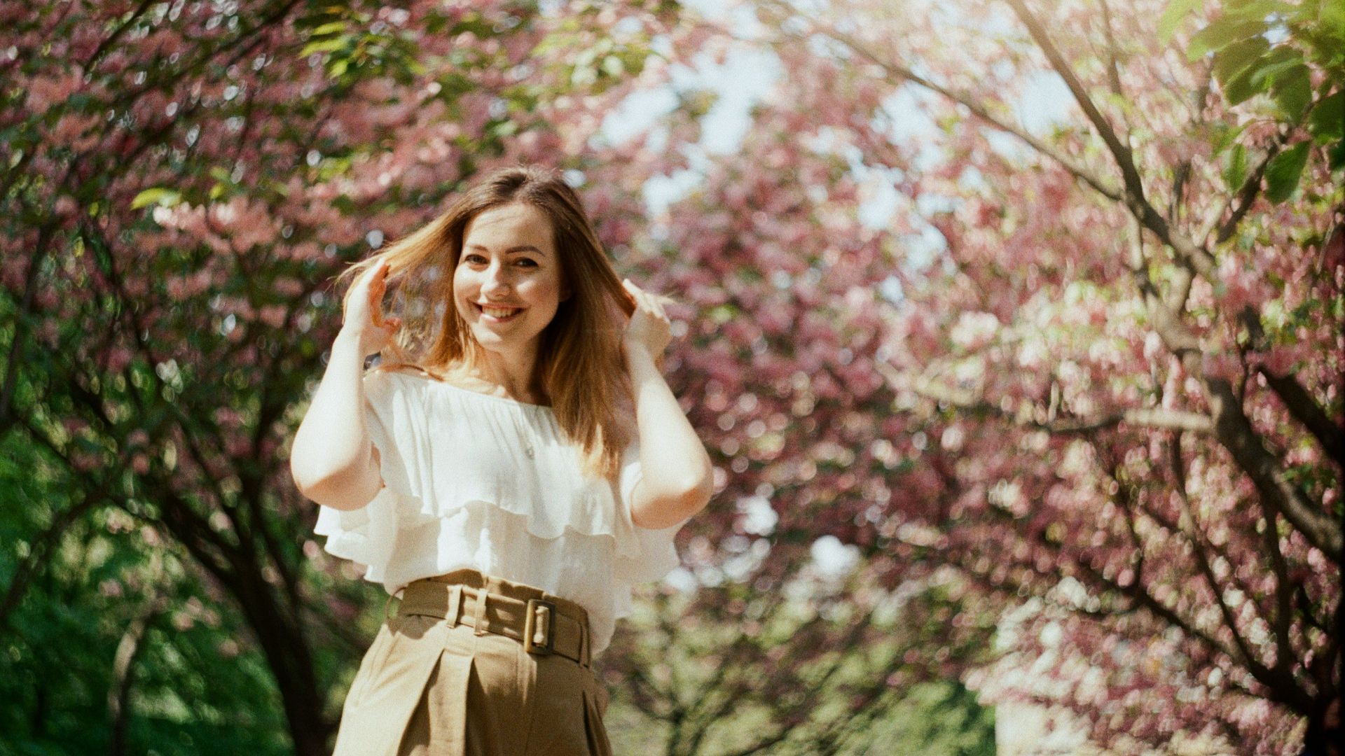 20 tenues printanières qui respirent le luxe sans se ruiner