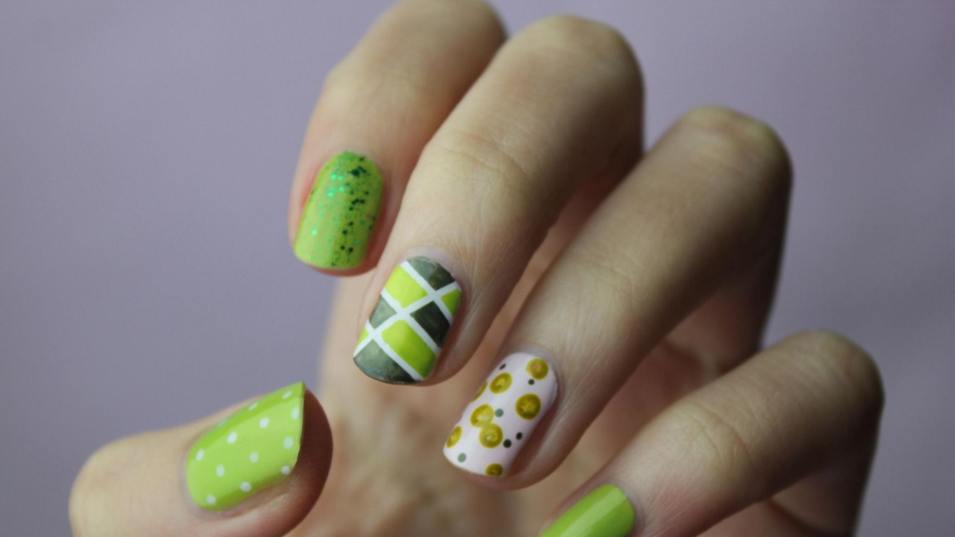 4. Ongles en gel