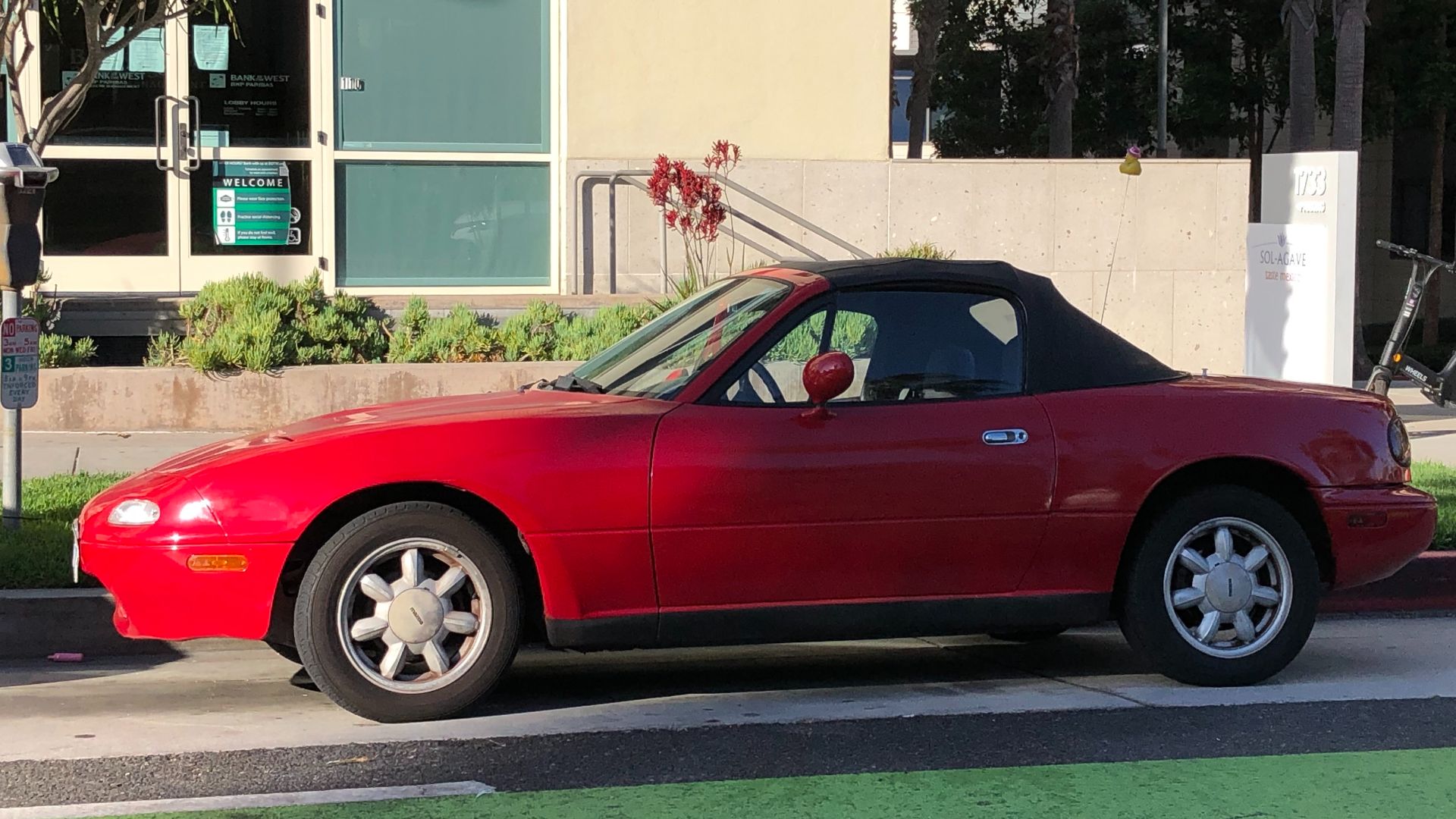 9. Mazda MX-5 Miata NA/NB (1989-2005)