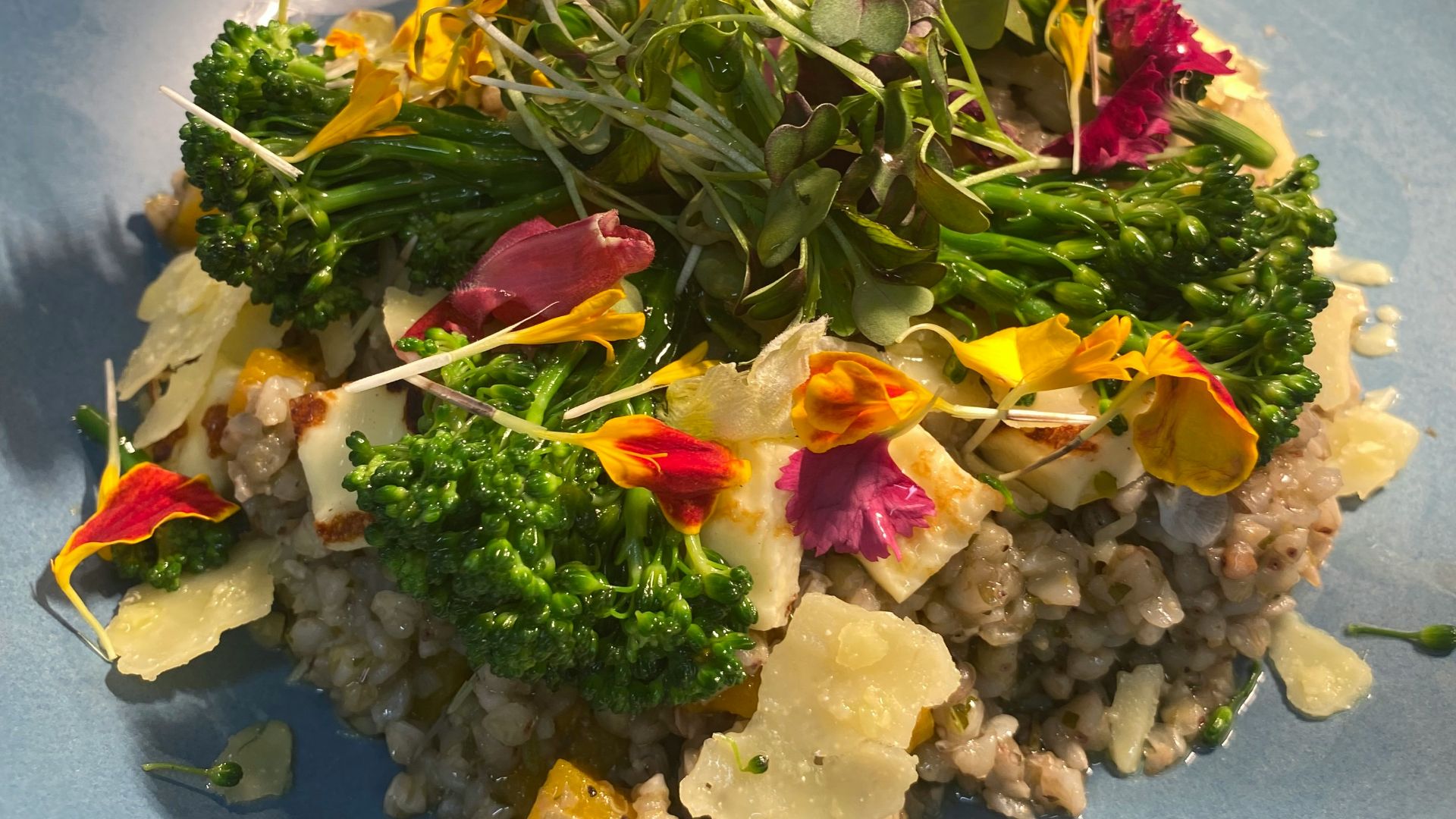 6. Riz de chou-fleur à la harissa à la poêle