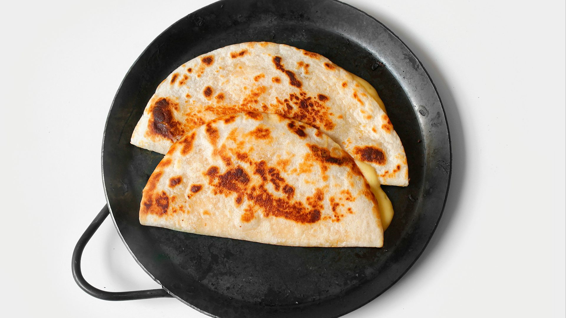 7. Quesadillas à l'avocat et à la salsa