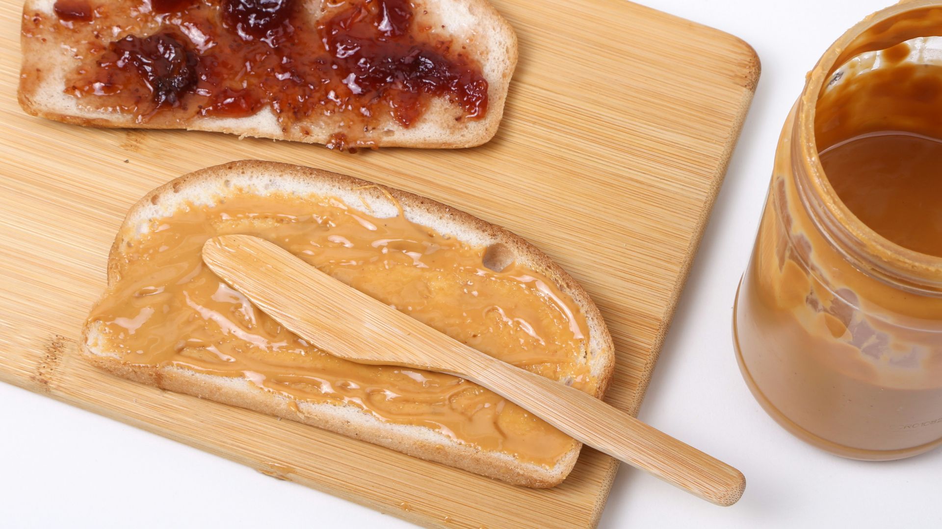 17. Beurre de cacahuète et confiture
