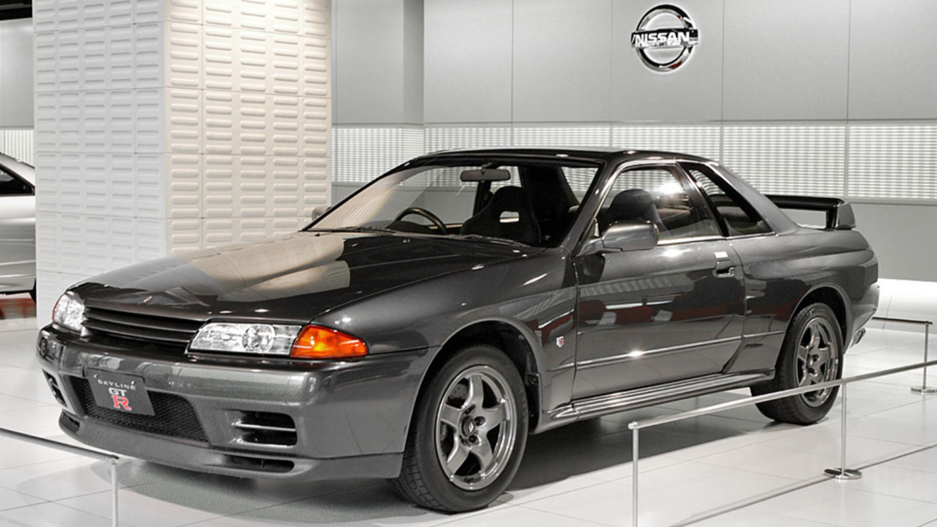 12. Nissan Skyline GT-R R32