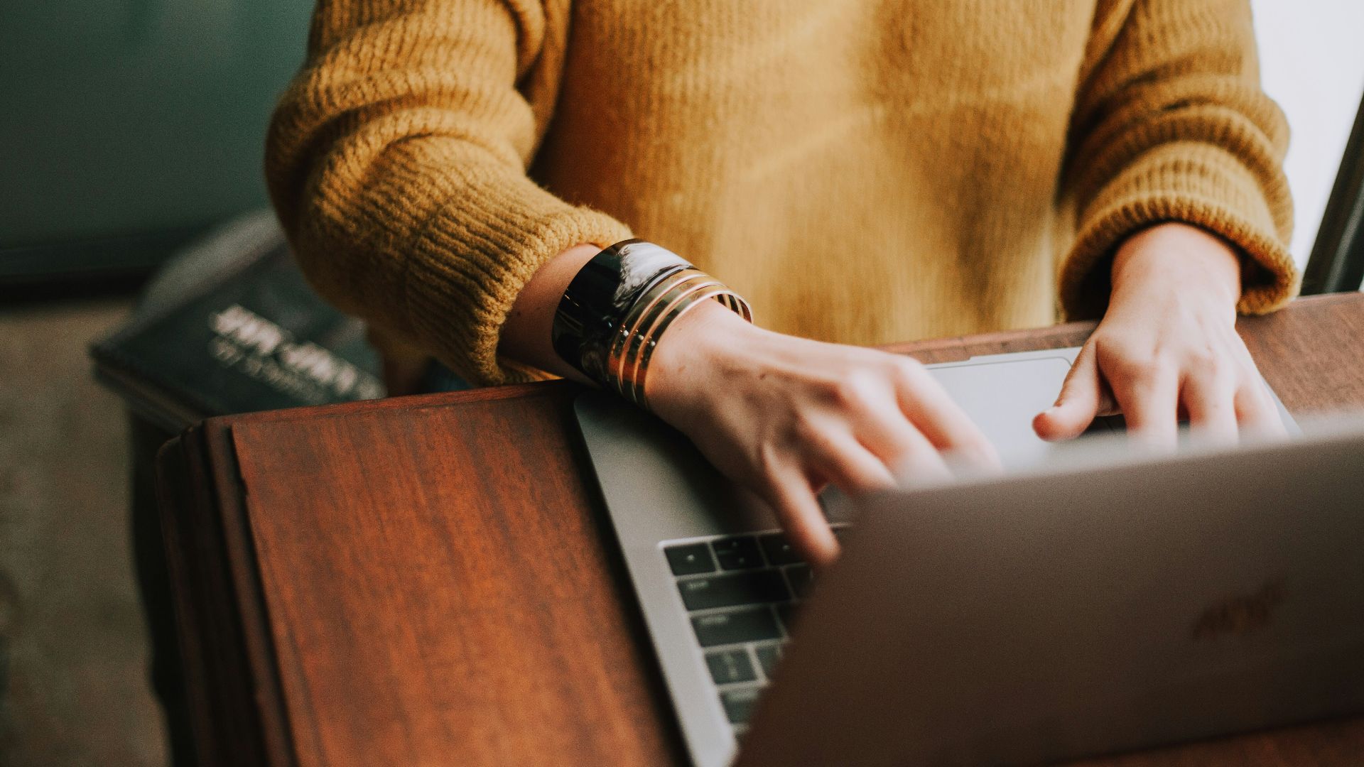 3. Ils sont tous les deux très présents sur Internet