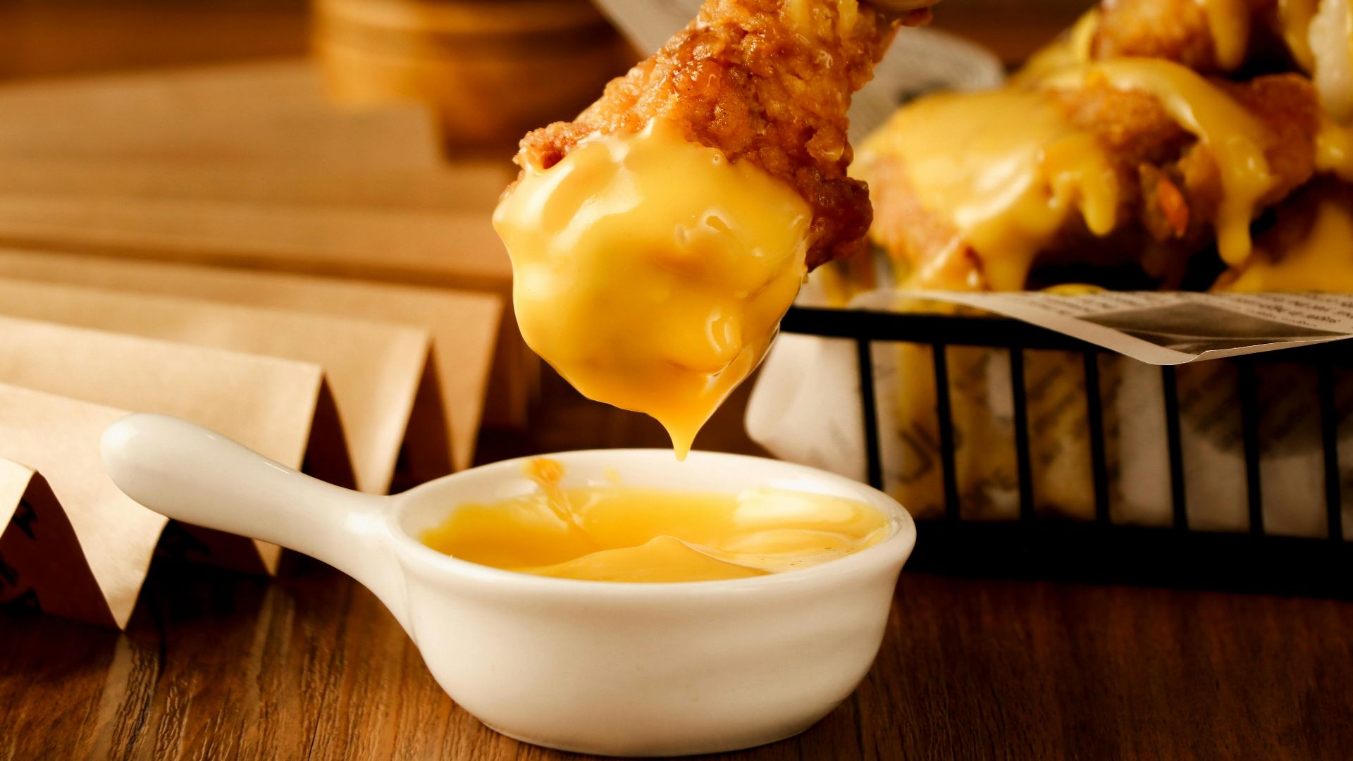 4. Sauce au fromage en pot