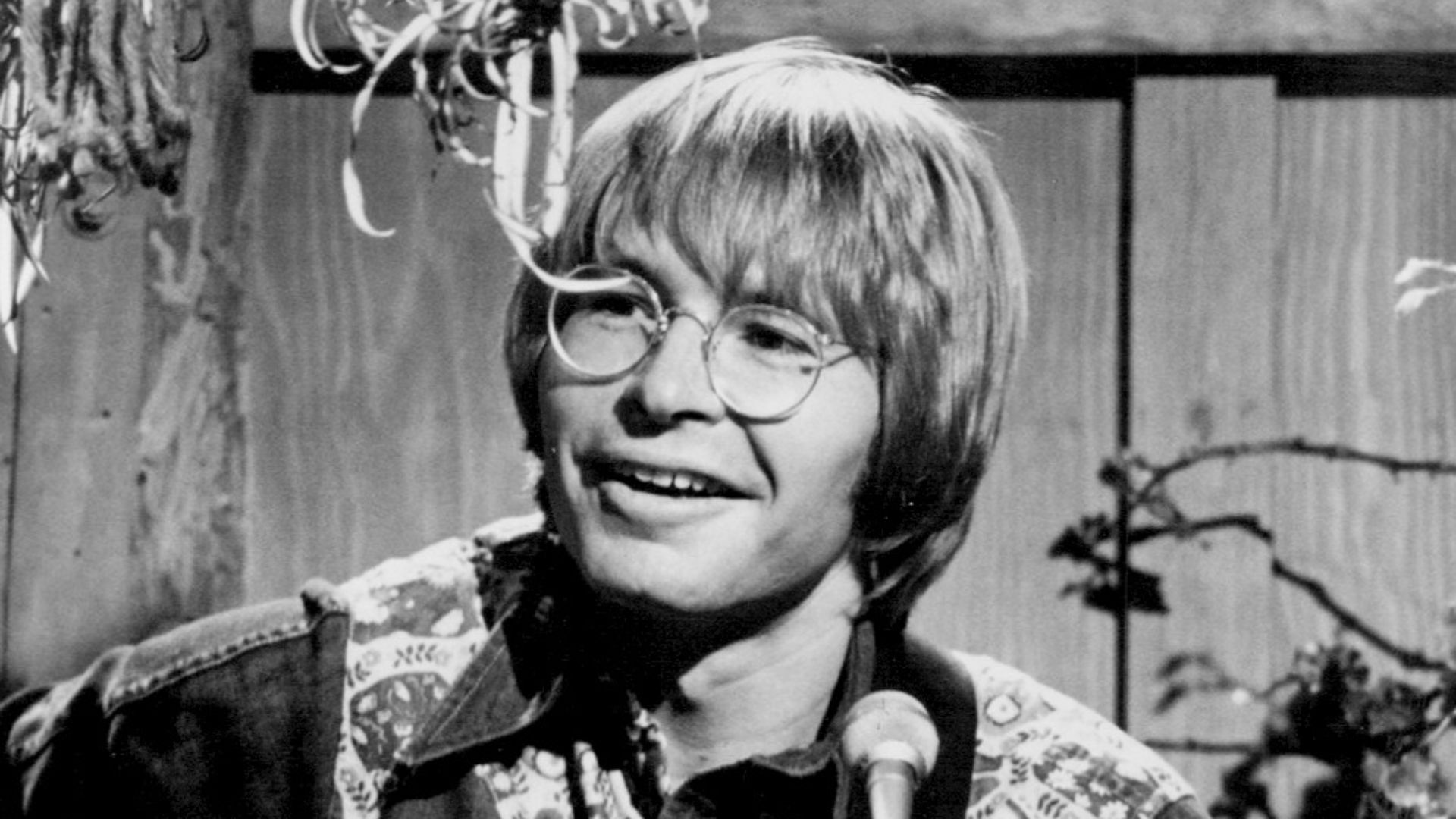 17. « Rocky Mountain High » de John Denver