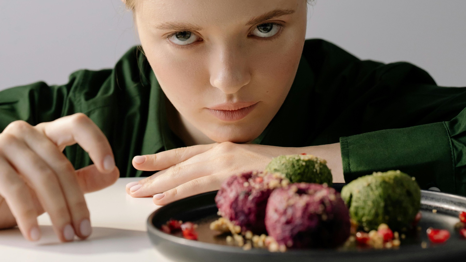 1. Prenez le temps de faire le point avant le repas